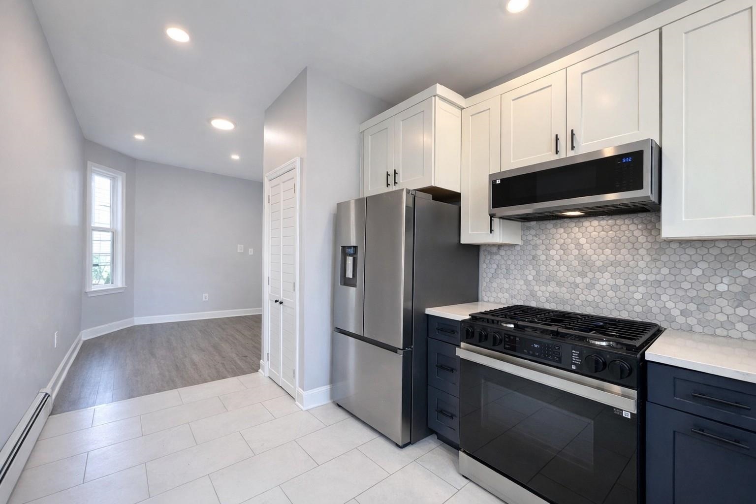 97 RESERVOIR AVE Unit: 2