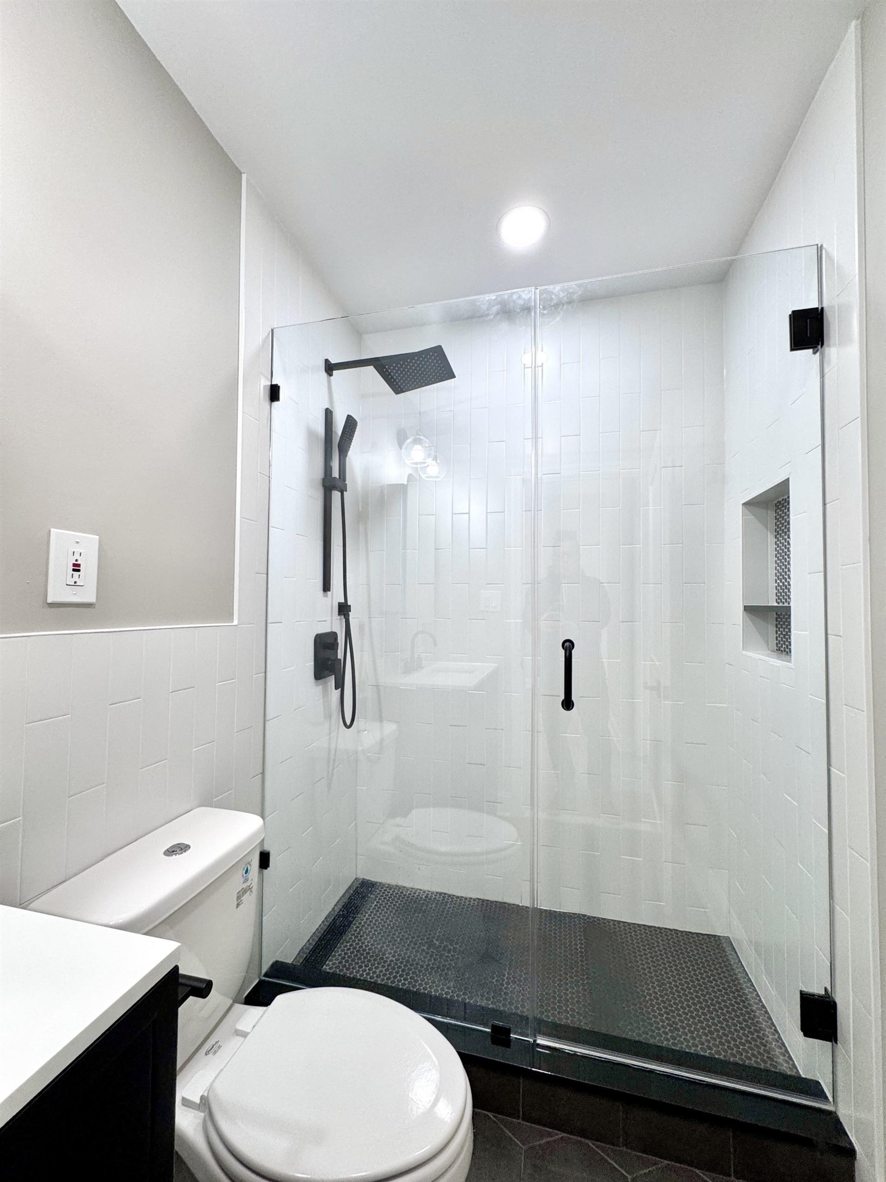 97 RESERVOIR AVE Unit: 2