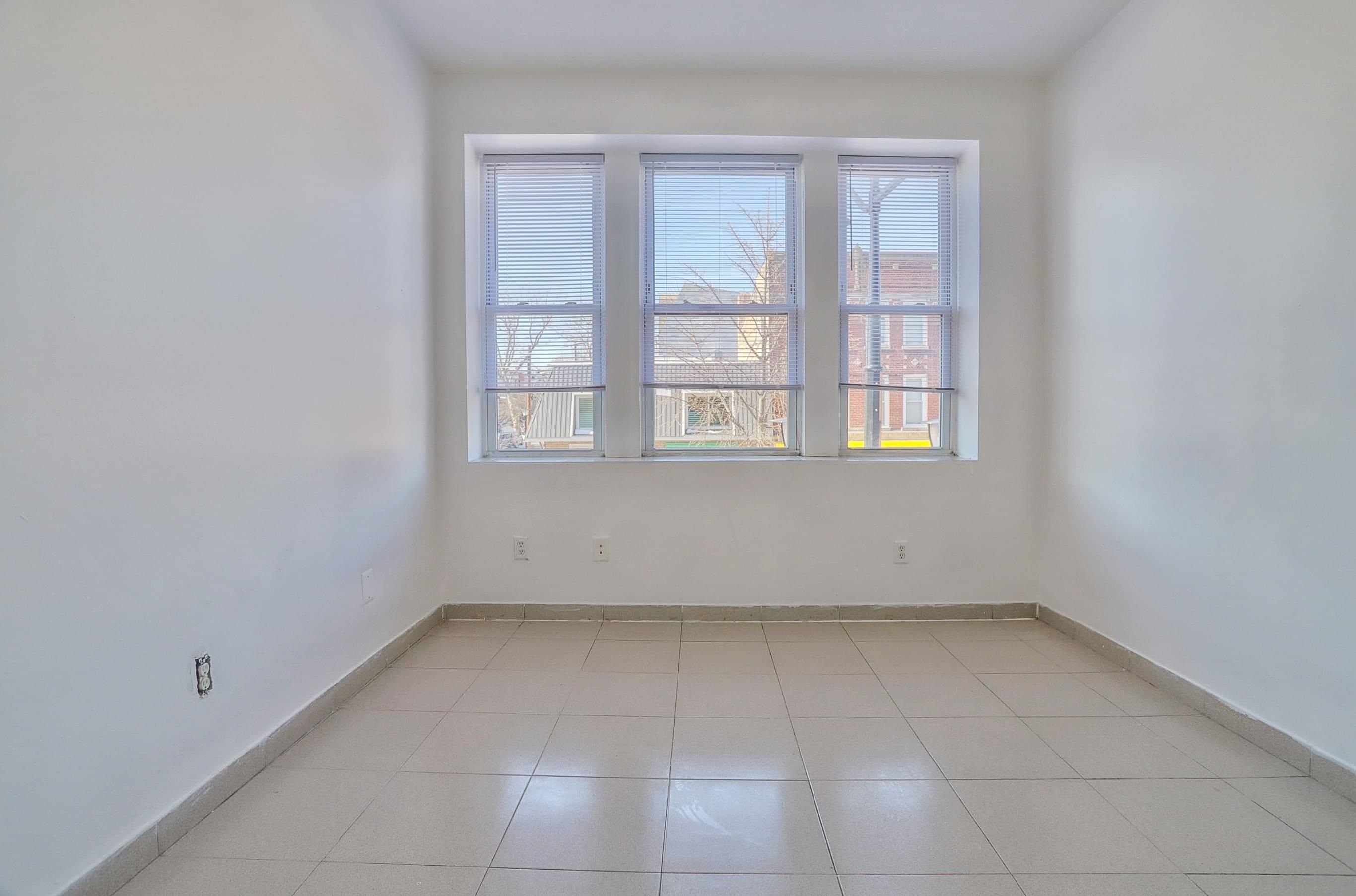 266 CENTRAL AVE Unit: 1