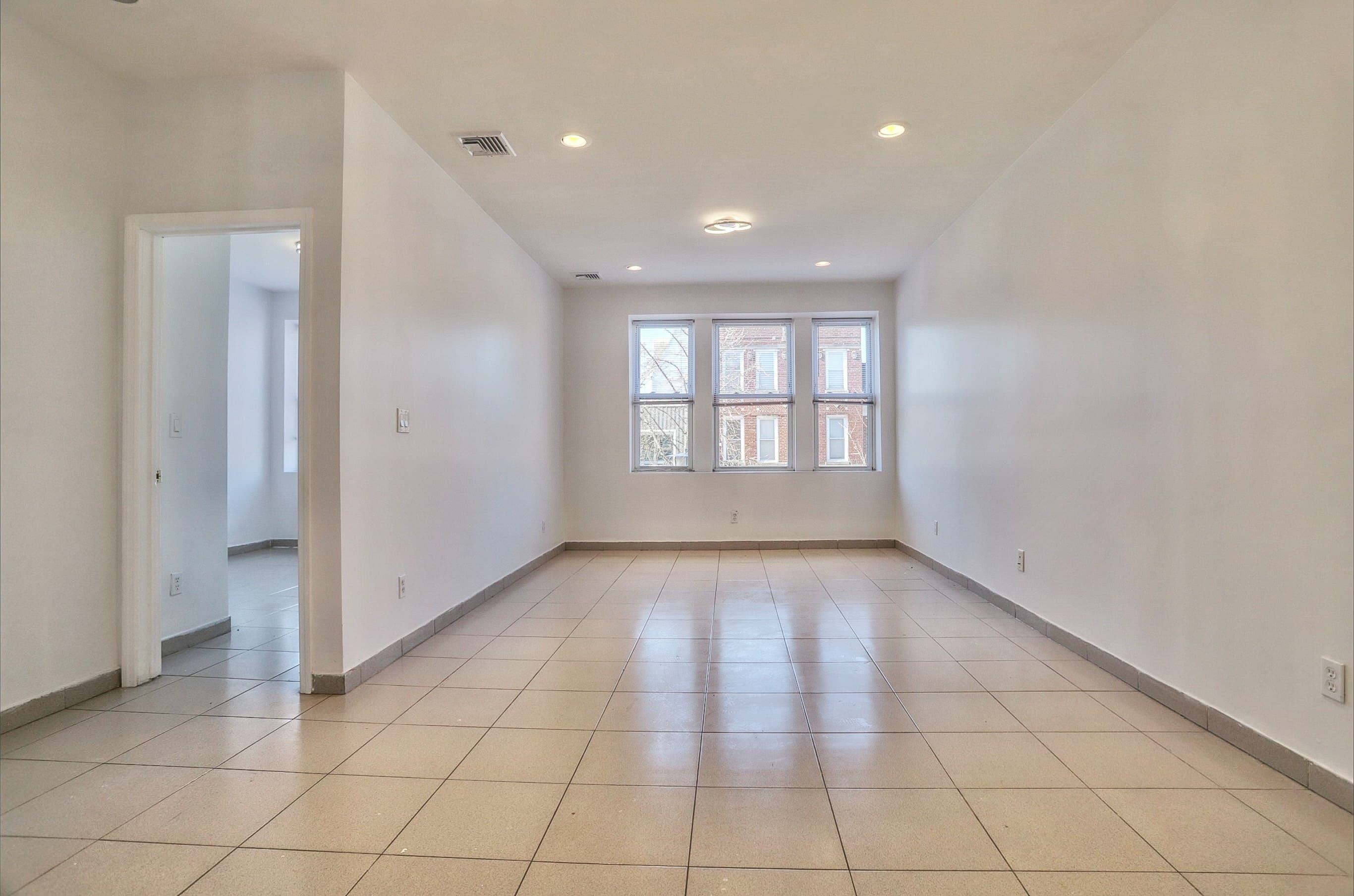 266 CENTRAL AVE Unit: 1