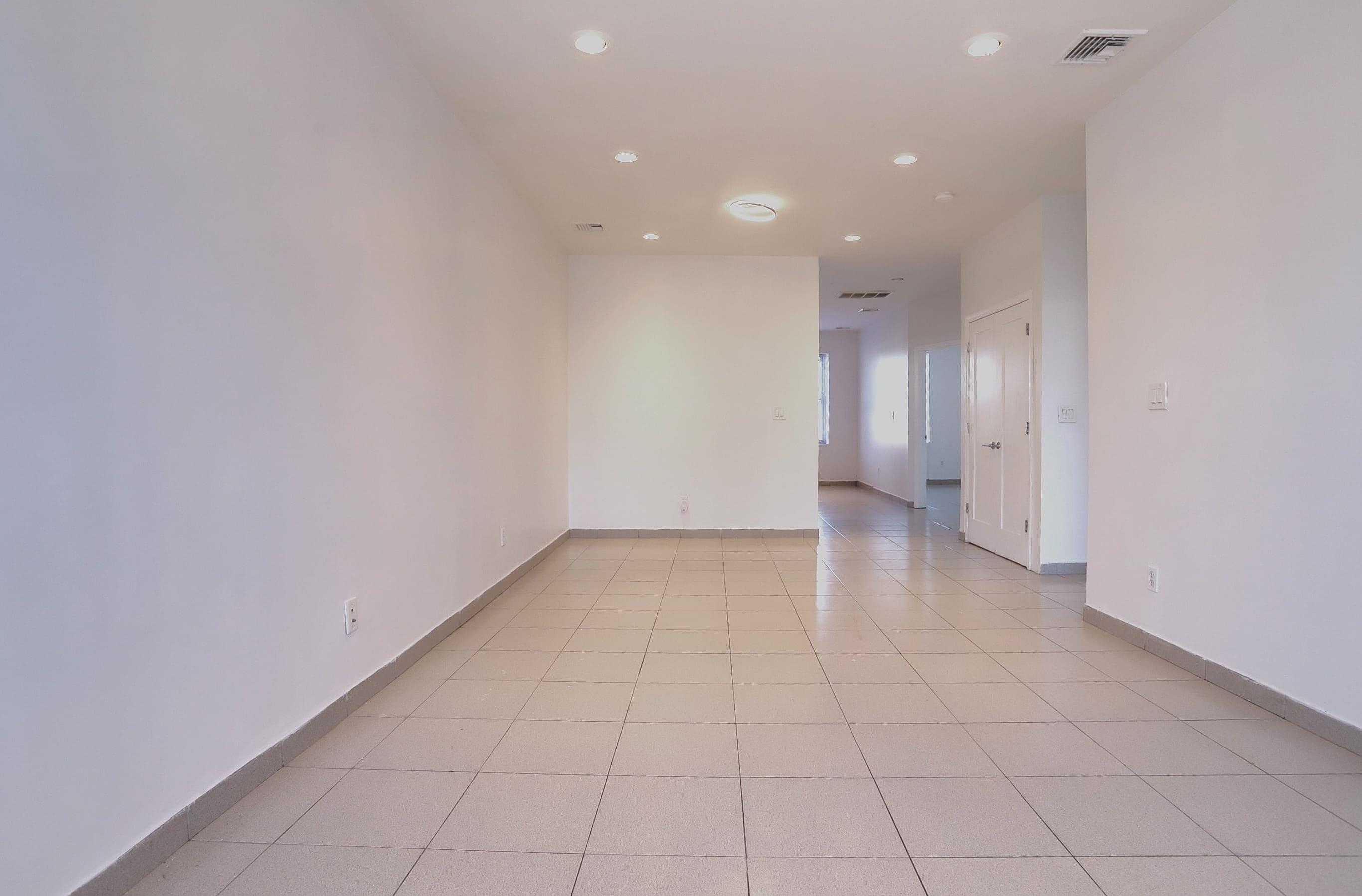266 CENTRAL AVE Unit: 1