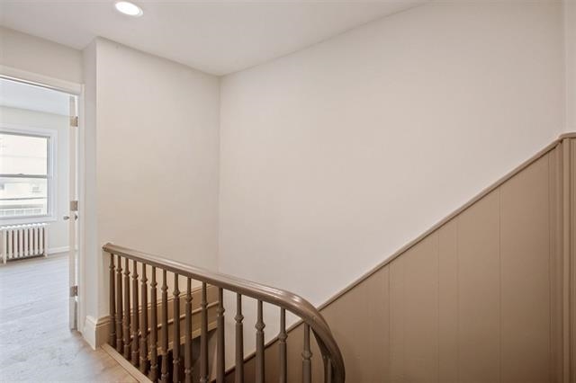 267 GRIFFITH ST Unit: 2