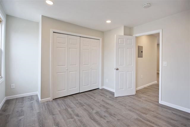 267 GRIFFITH ST Unit: 2