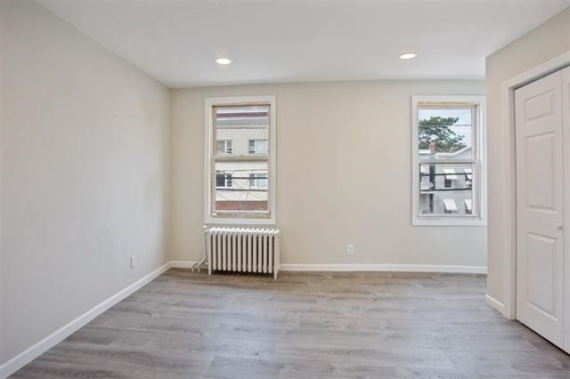 267 GRIFFITH ST Unit: 2