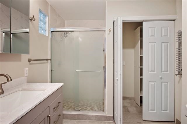 267 GRIFFITH ST Unit: 2