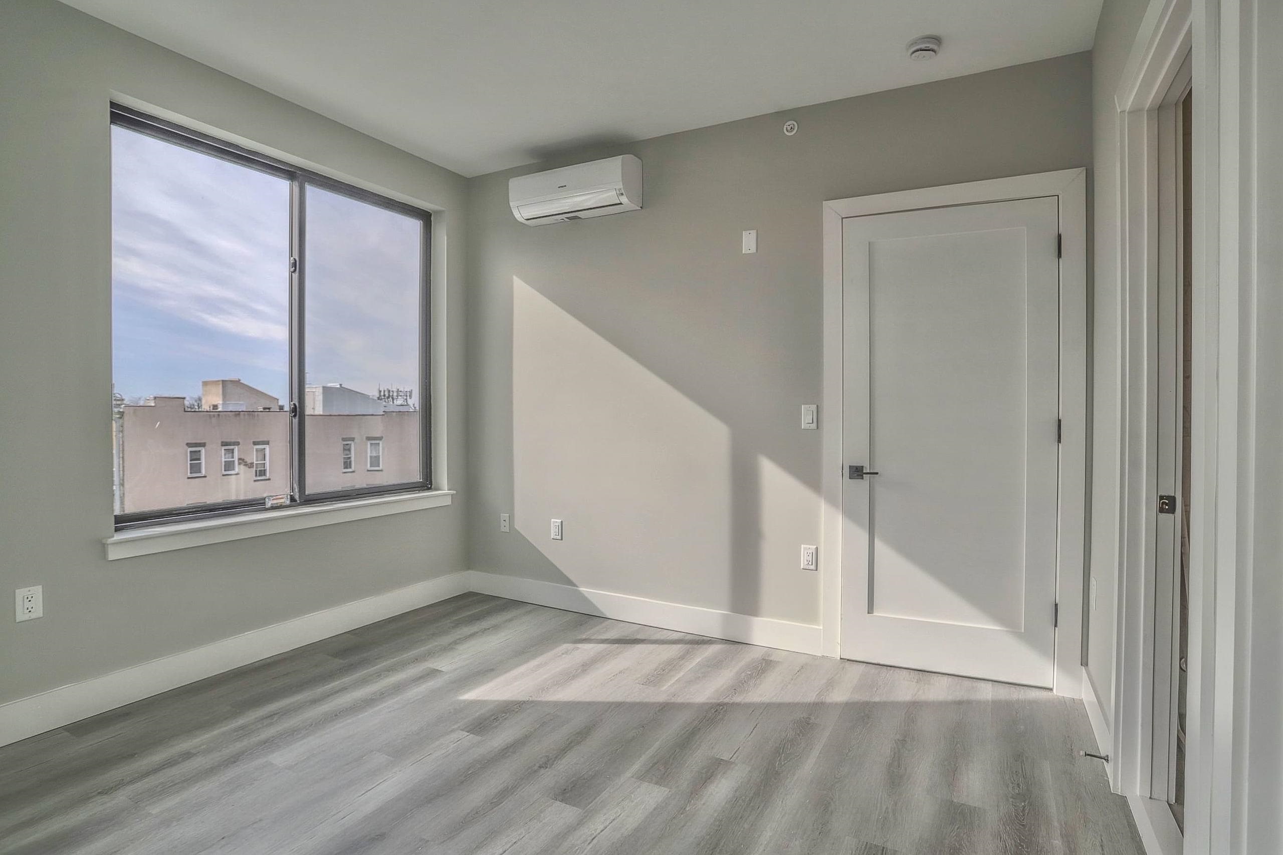3516 JOHN F KENNEDY BLVD Unit: 404