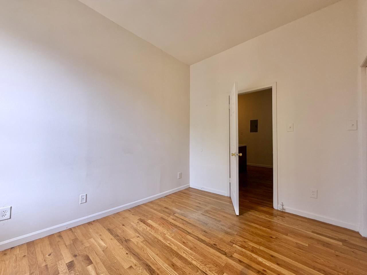 415 1ST ST Unit: 2R