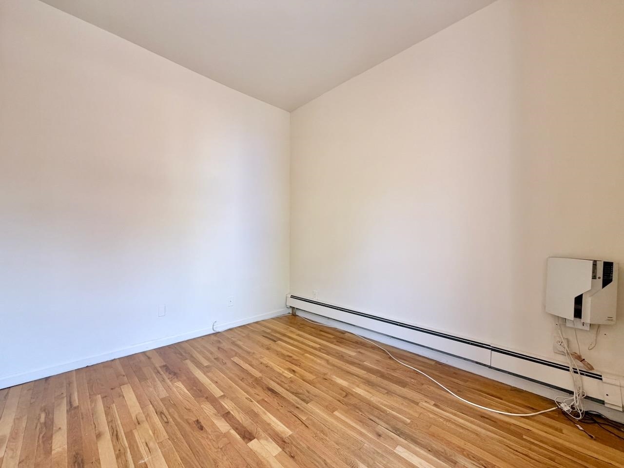 415 1ST ST Unit: 2R