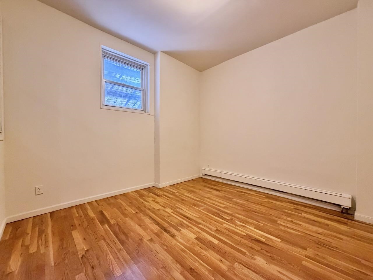 415 1ST ST Unit: 2R