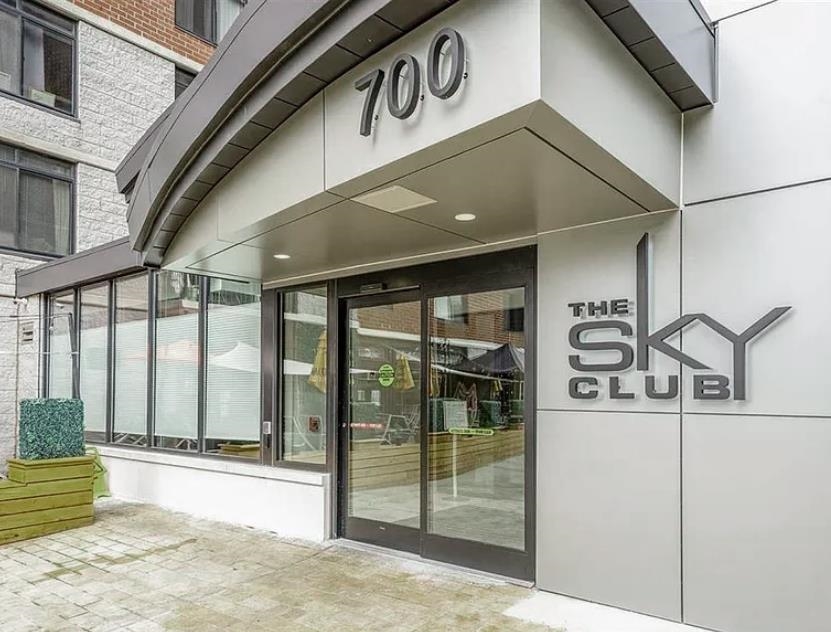 700 1ST ST Unit: 11v