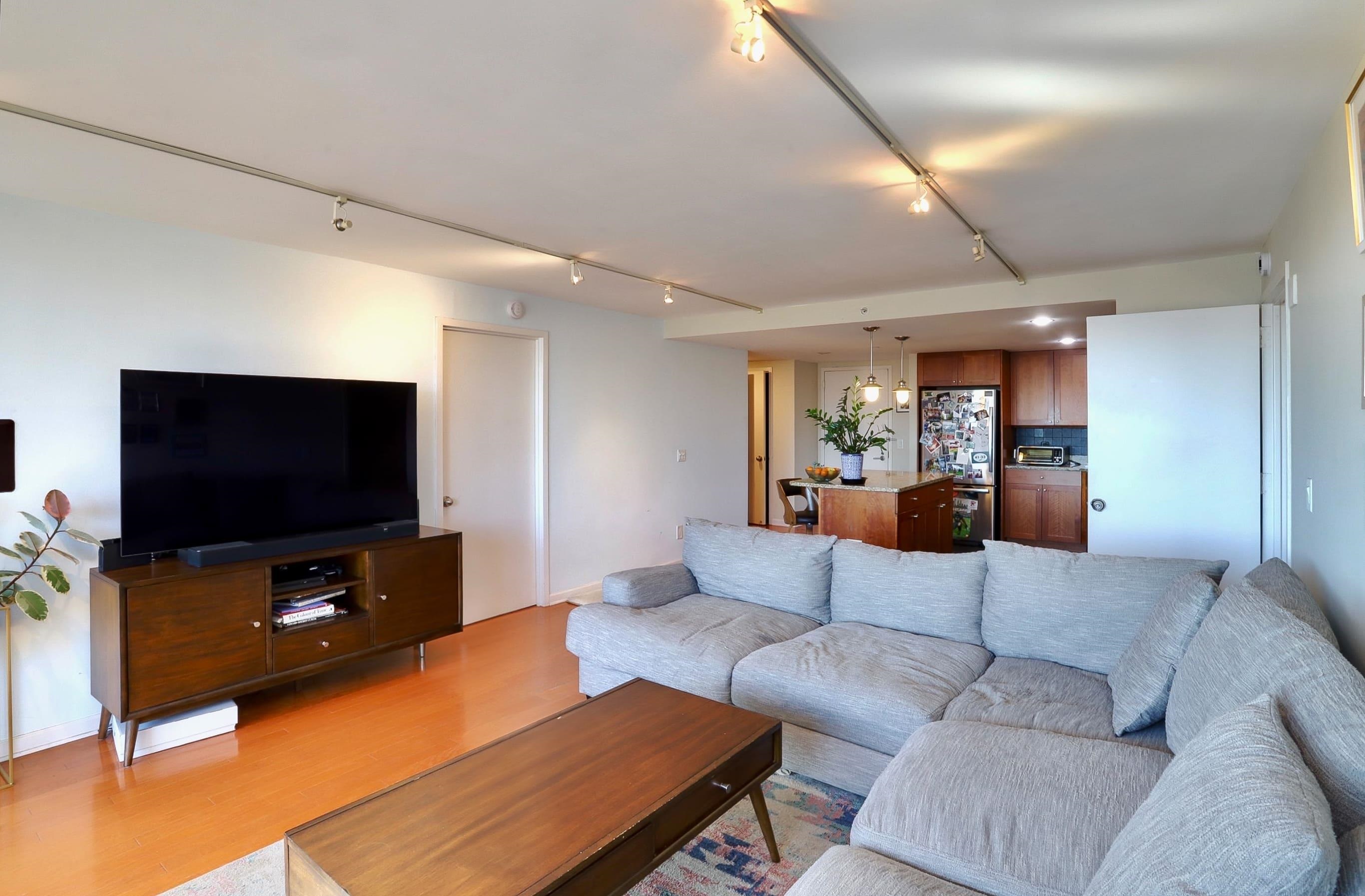 700 GROVE ST Unit: 10L