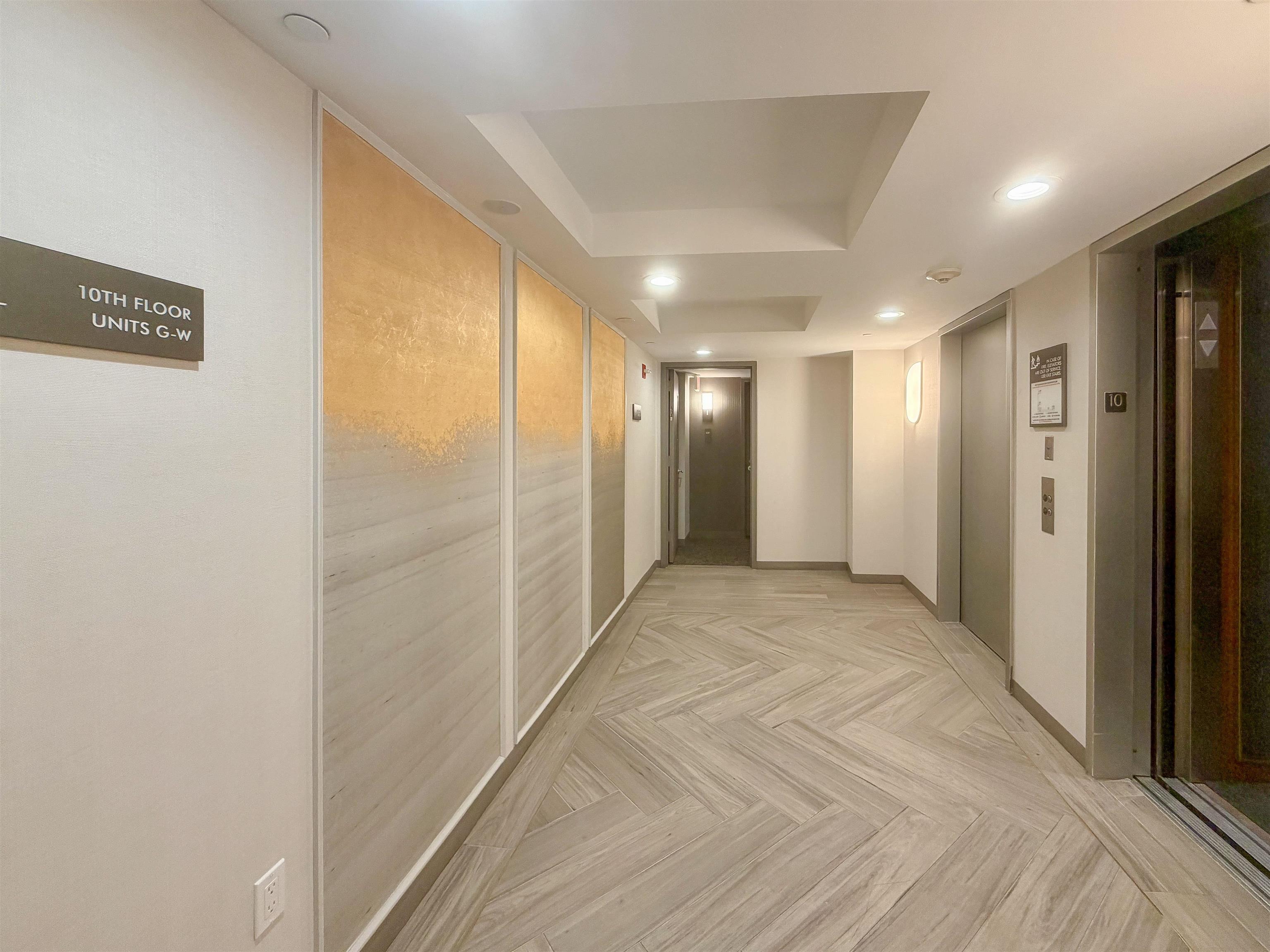 700 GROVE ST Unit: 10L