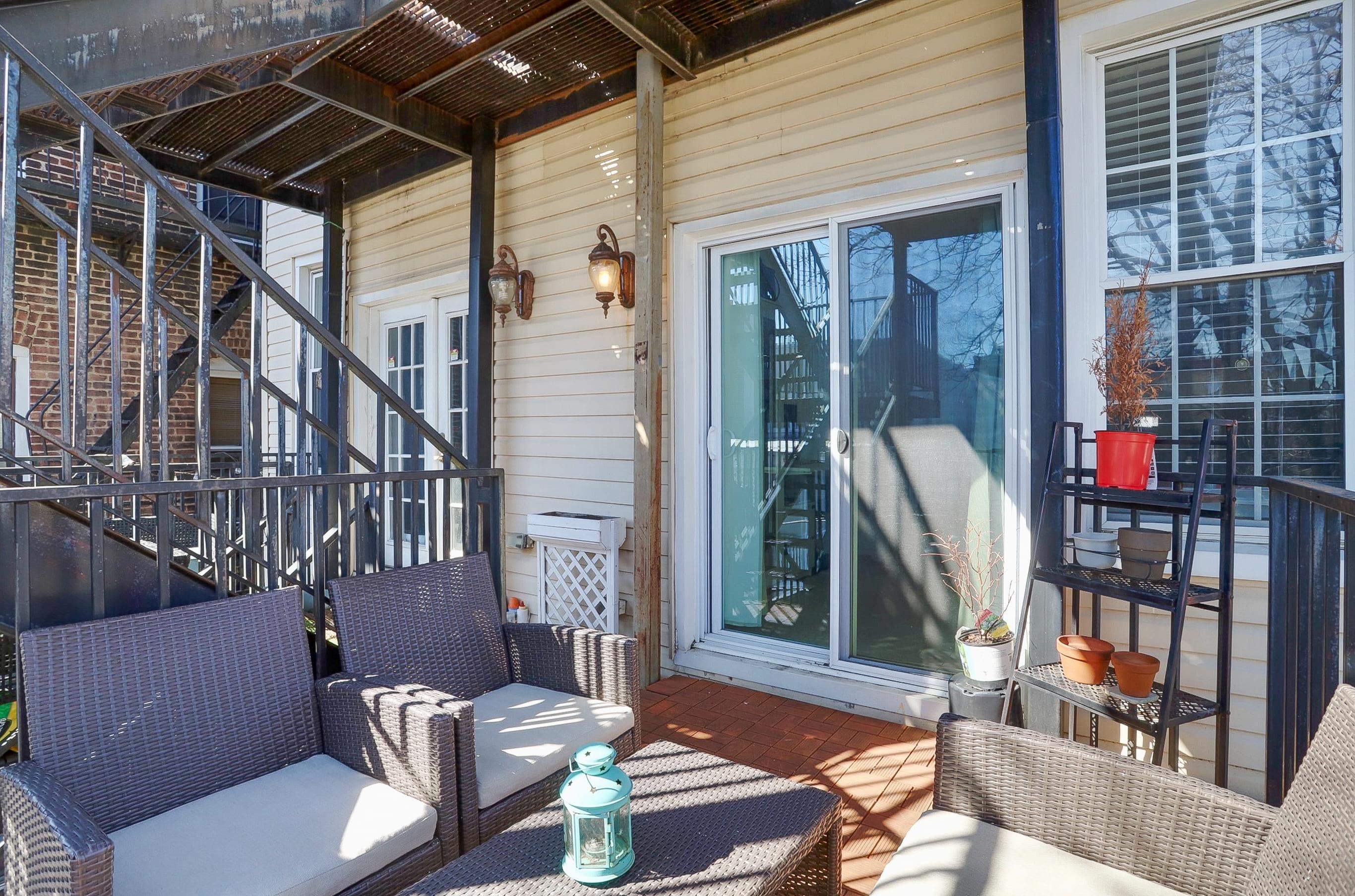 4508 BROWN ST Unit: 2L