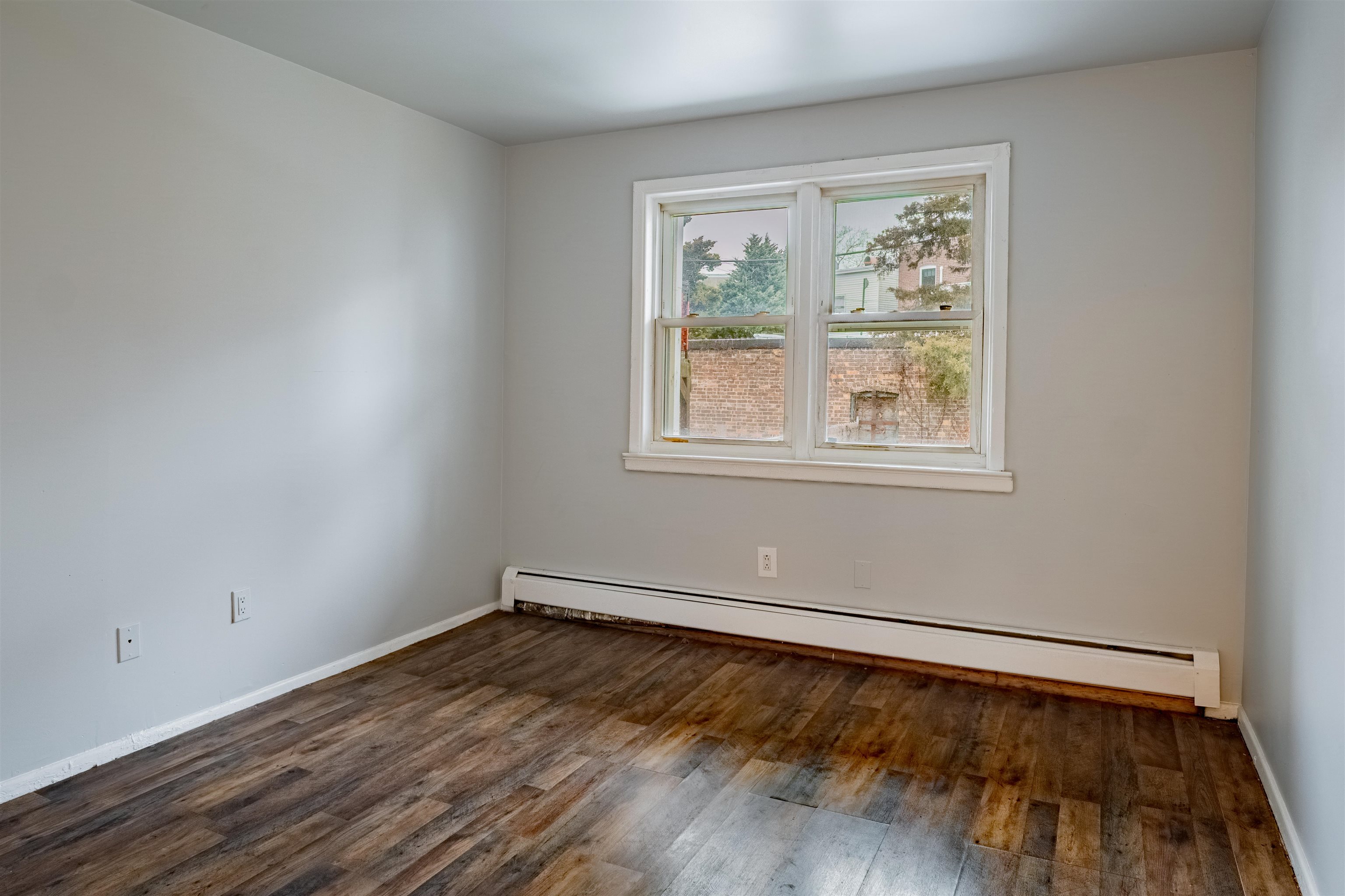 97 SANFORD PL Unit: 1