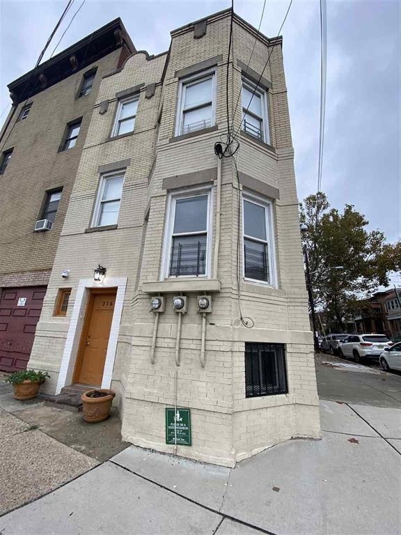316 HOBOKEN AVE Unit: 3