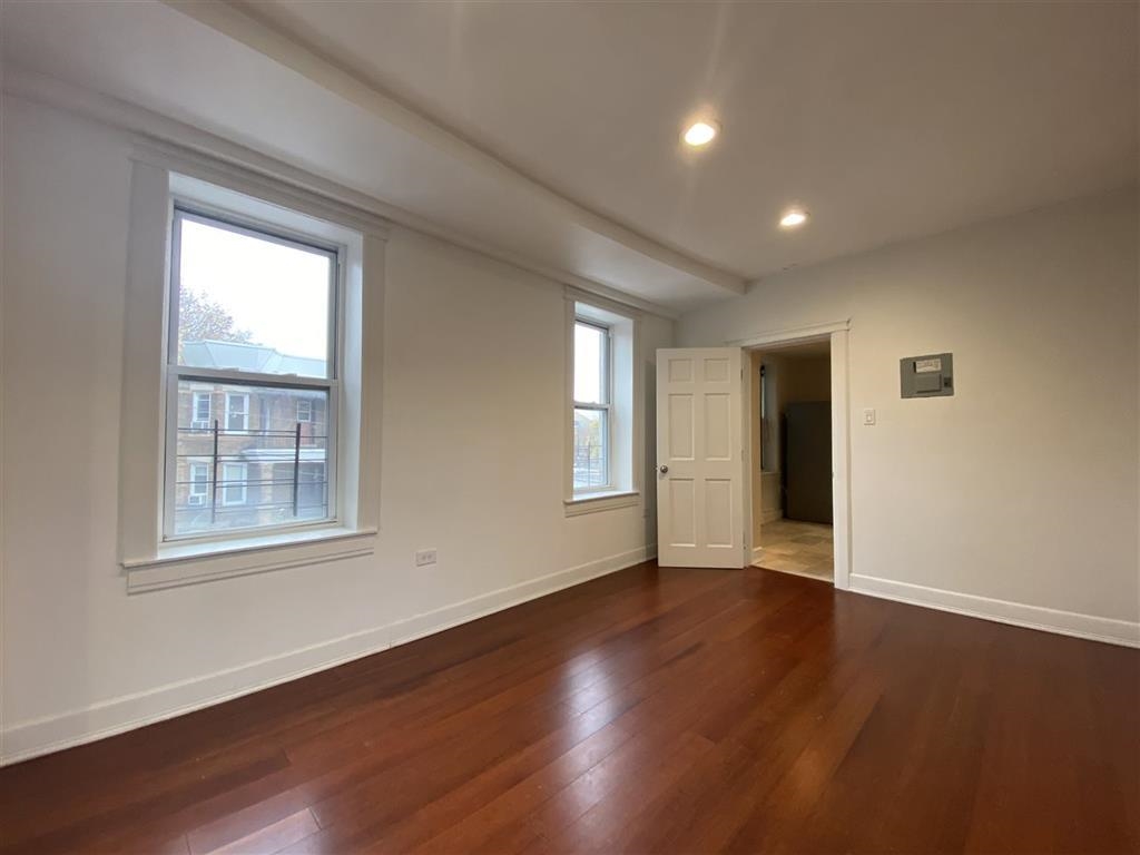 316 HOBOKEN AVE Unit: 3