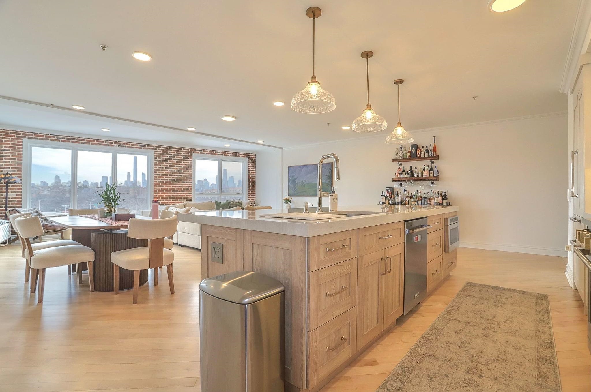 84 HACKENSACK PLANK RD Unit: 1