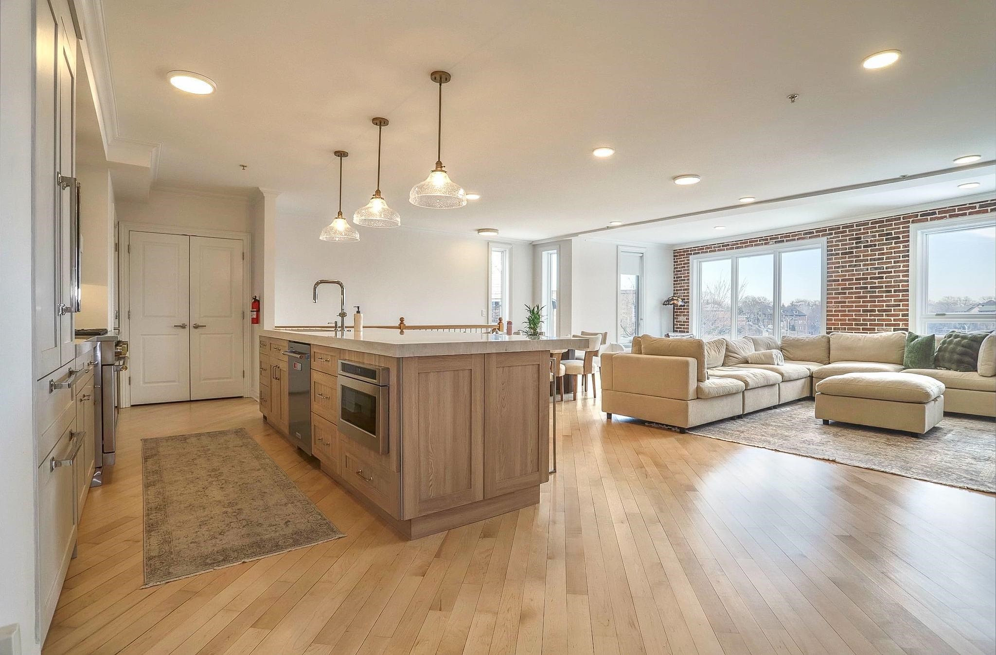 84 HACKENSACK PLANK RD Unit: 1