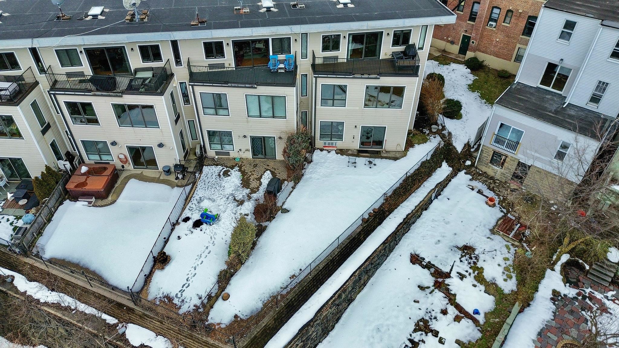 84 HACKENSACK PLANK RD Unit: 1