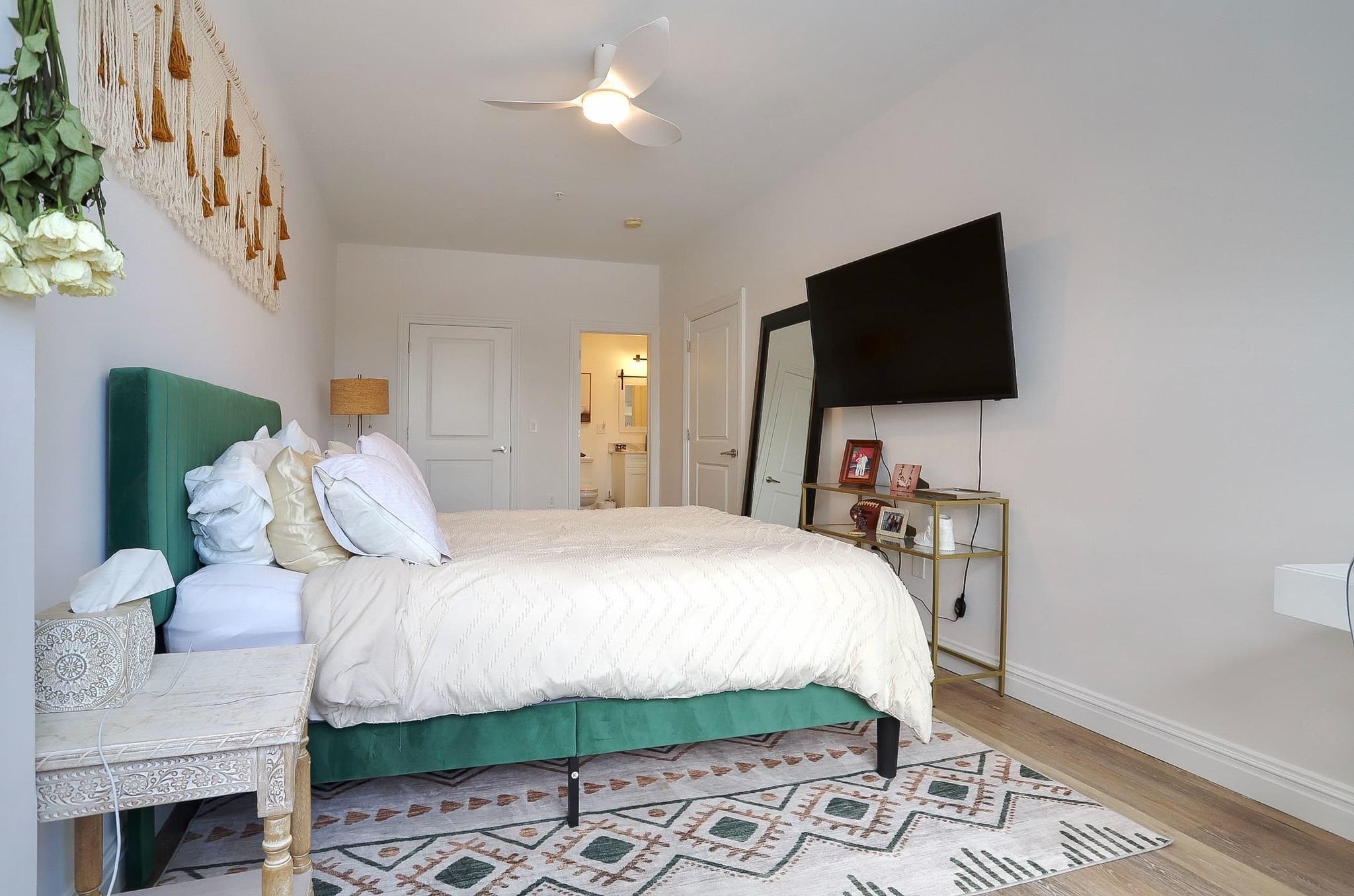 84 HACKENSACK PLANK RD Unit: 1