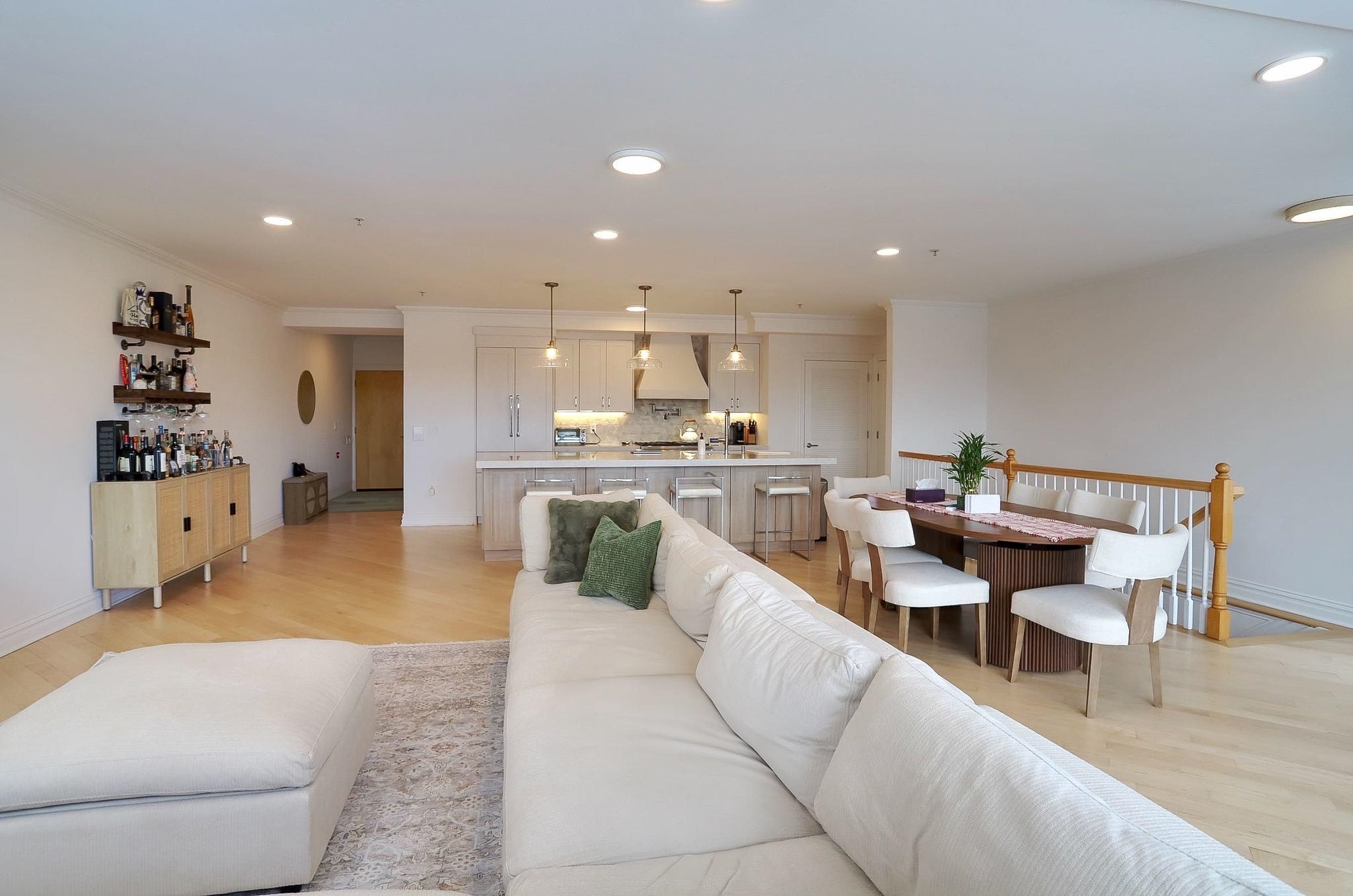 84 HACKENSACK PLANK RD Unit: 1