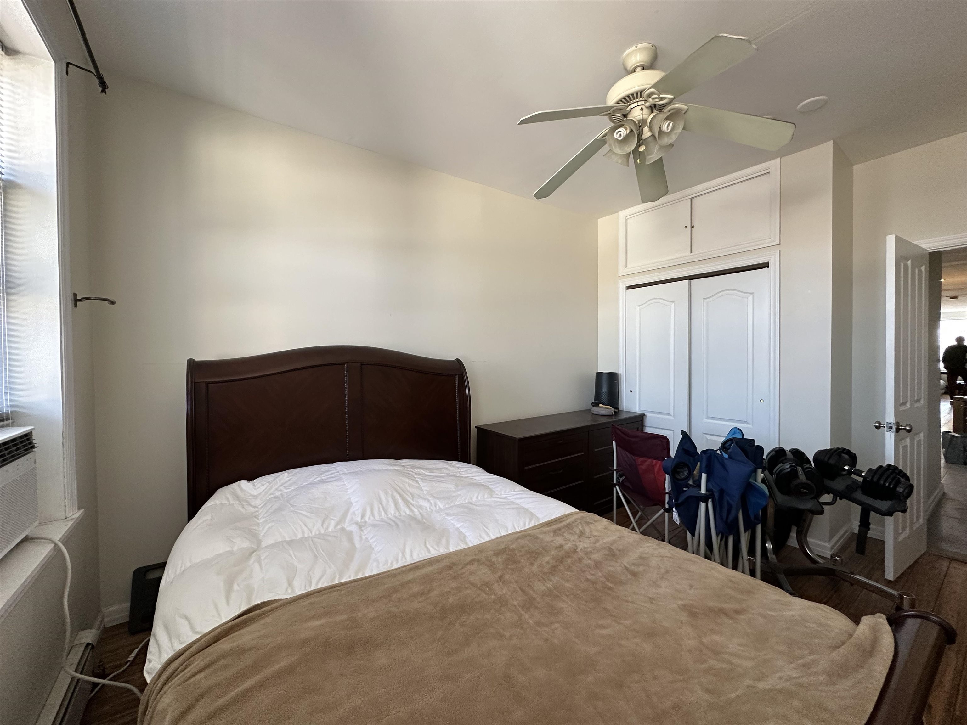 203 OGDEN AVE Unit: 6