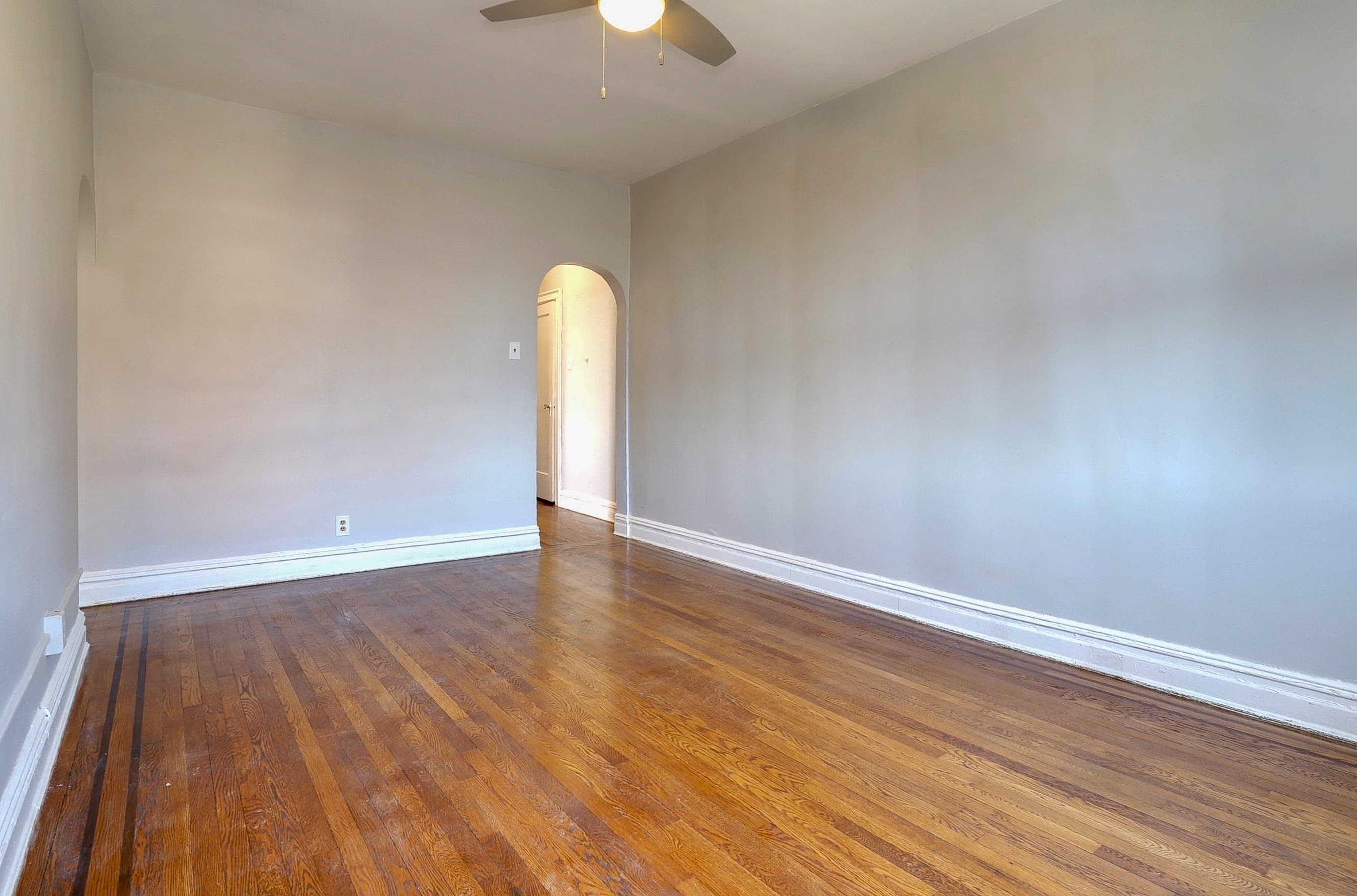 8717 1ST AVE Unit: C2