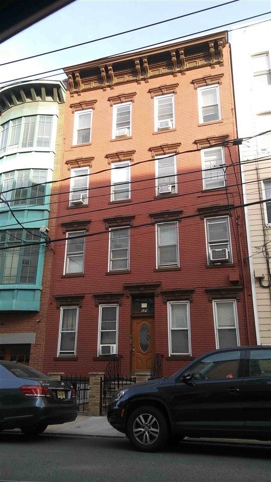 521 MADISON ST Unit: #5 aka #3R