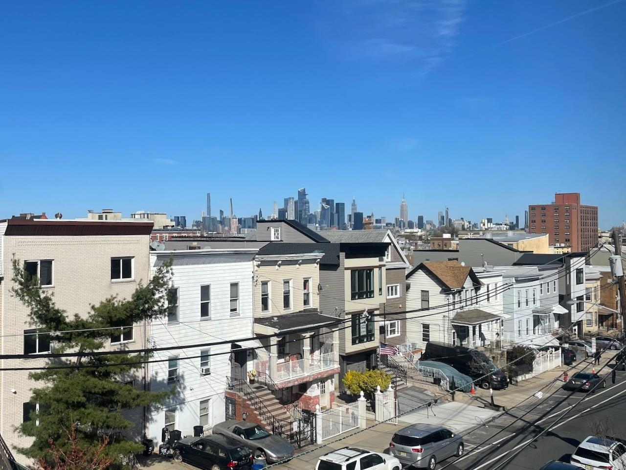 41 ZABRISKIE ST Unit: 3