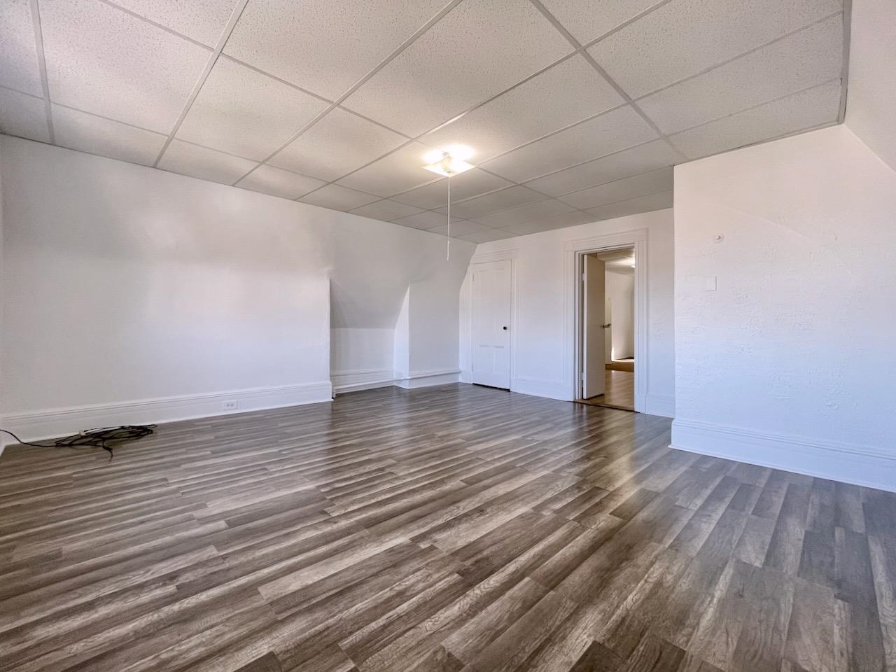 41 ZABRISKIE ST Unit: 3