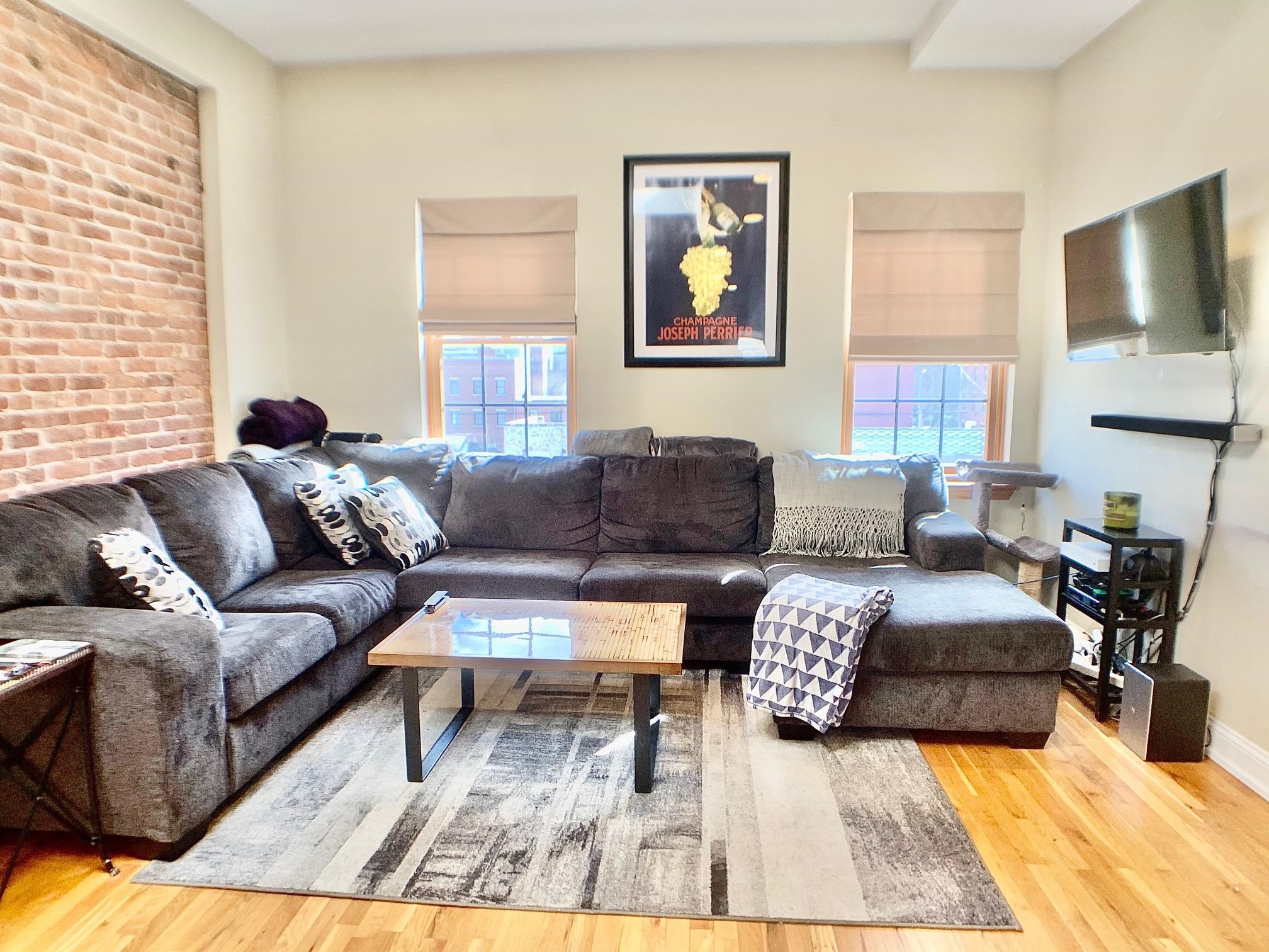 304 WASHINGTON ST Unit: 2