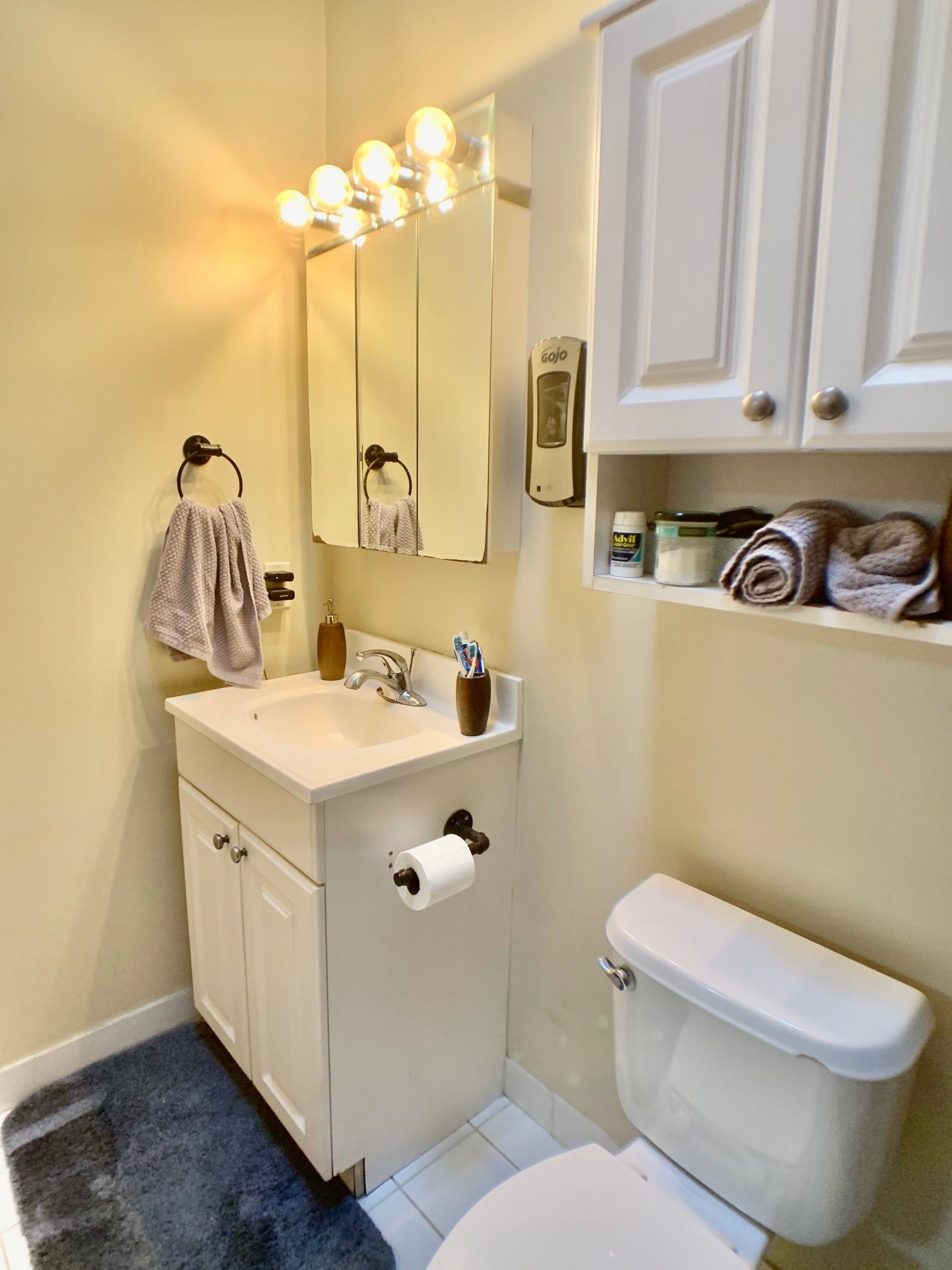 304 WASHINGTON ST Unit: 2