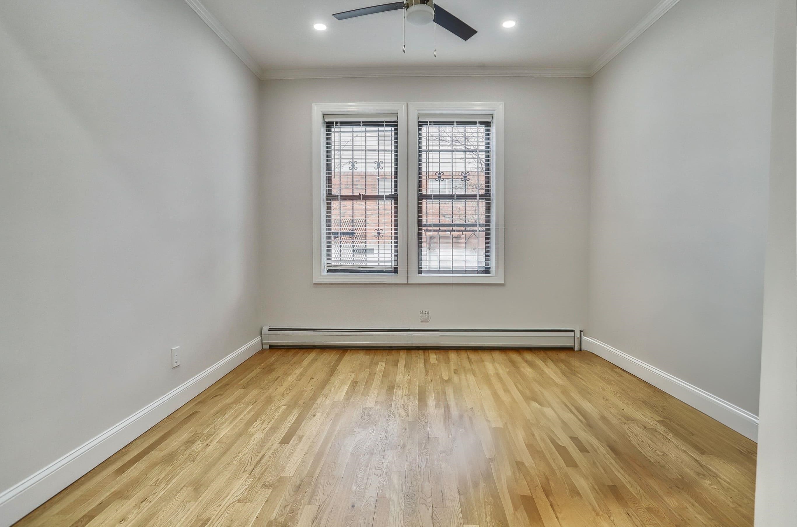 915 CENTRAL AVE Unit: 1