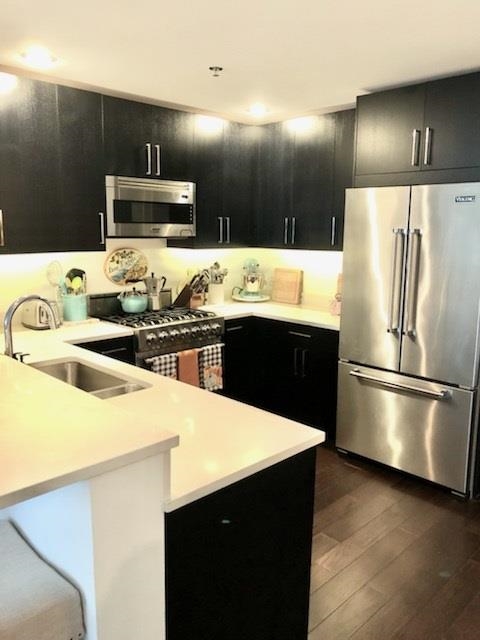 1100 MAXWELL LANE Unit: 1006