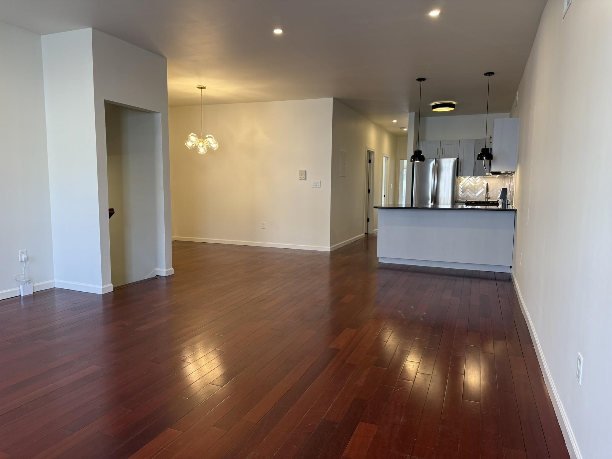 49 BELMONT AVE Unit: 1