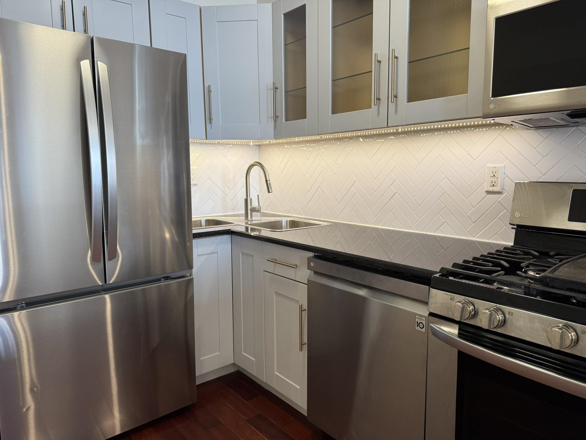 49 BELMONT AVE Unit: 1