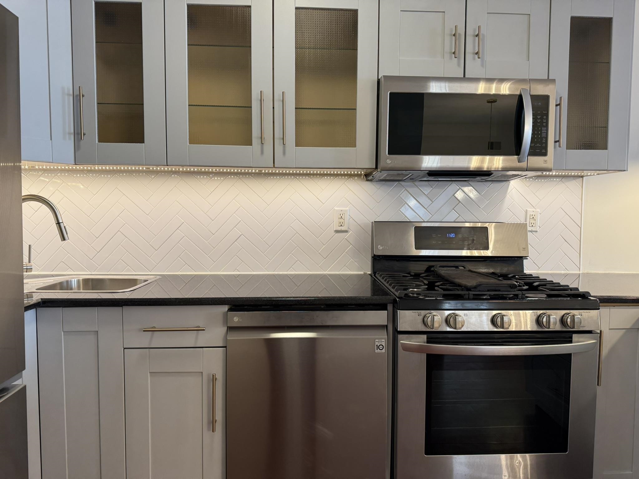 49 BELMONT AVE Unit: 1