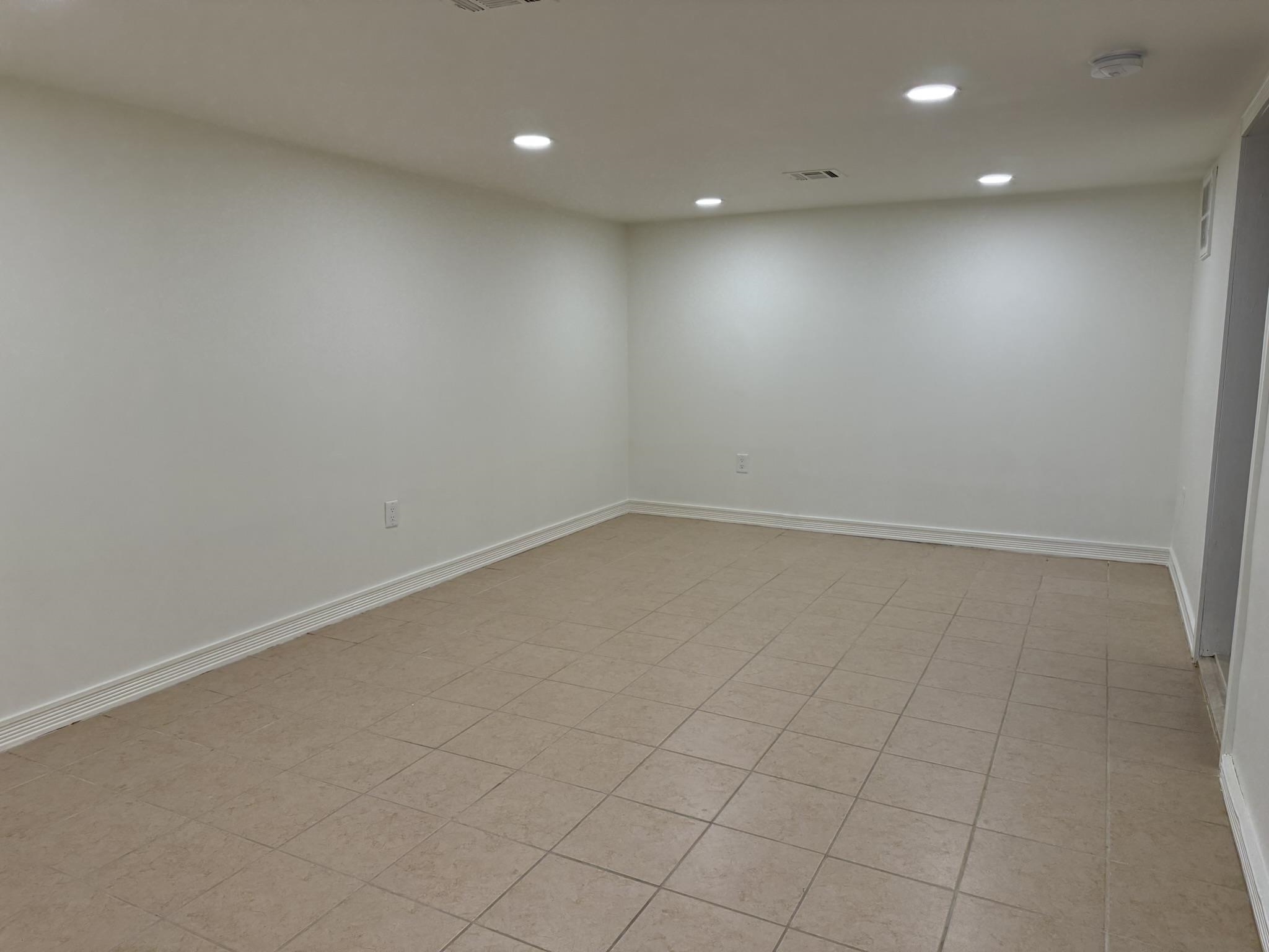 49 BELMONT AVE Unit: 1