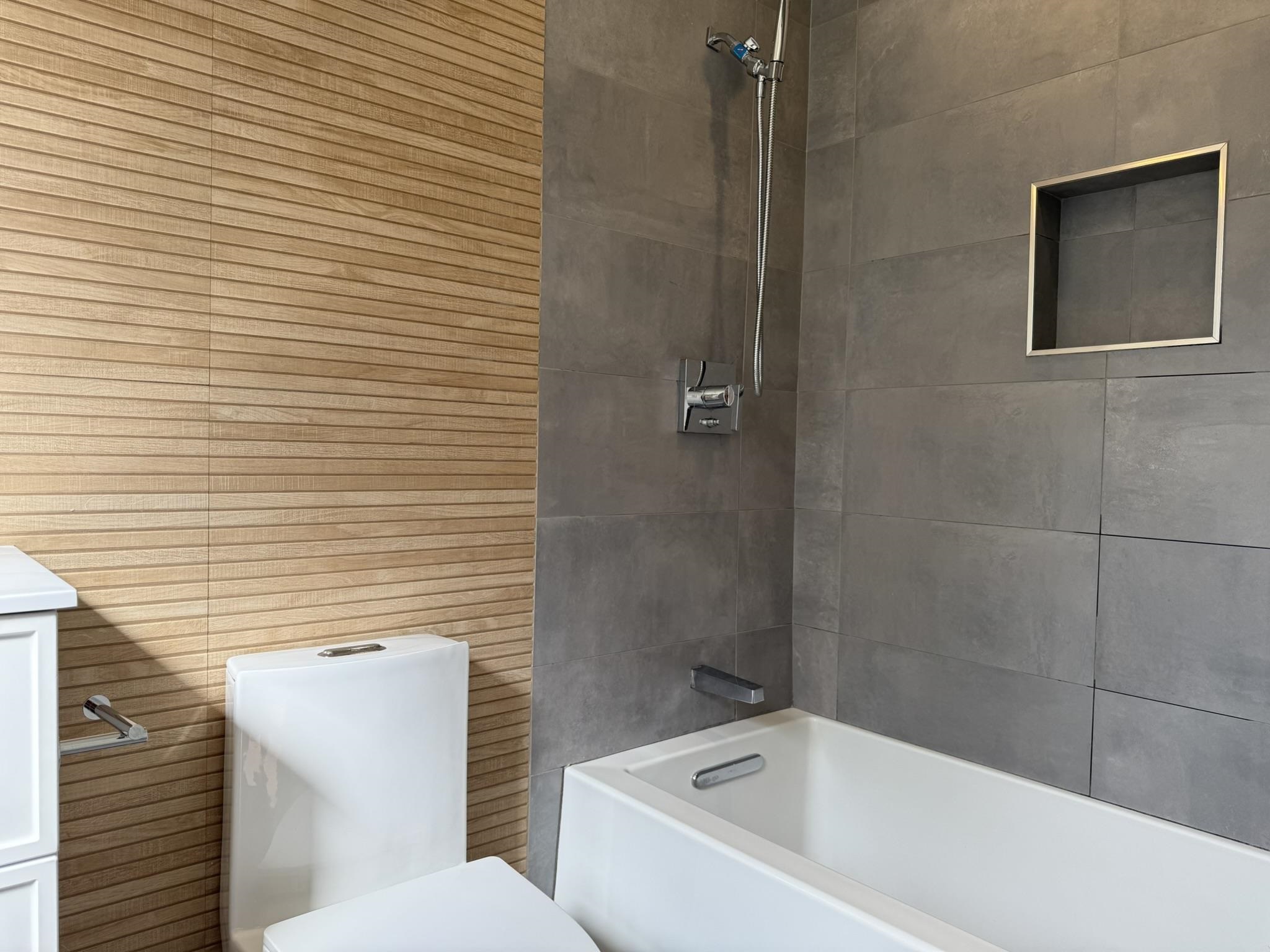 49 BELMONT AVE Unit: 1