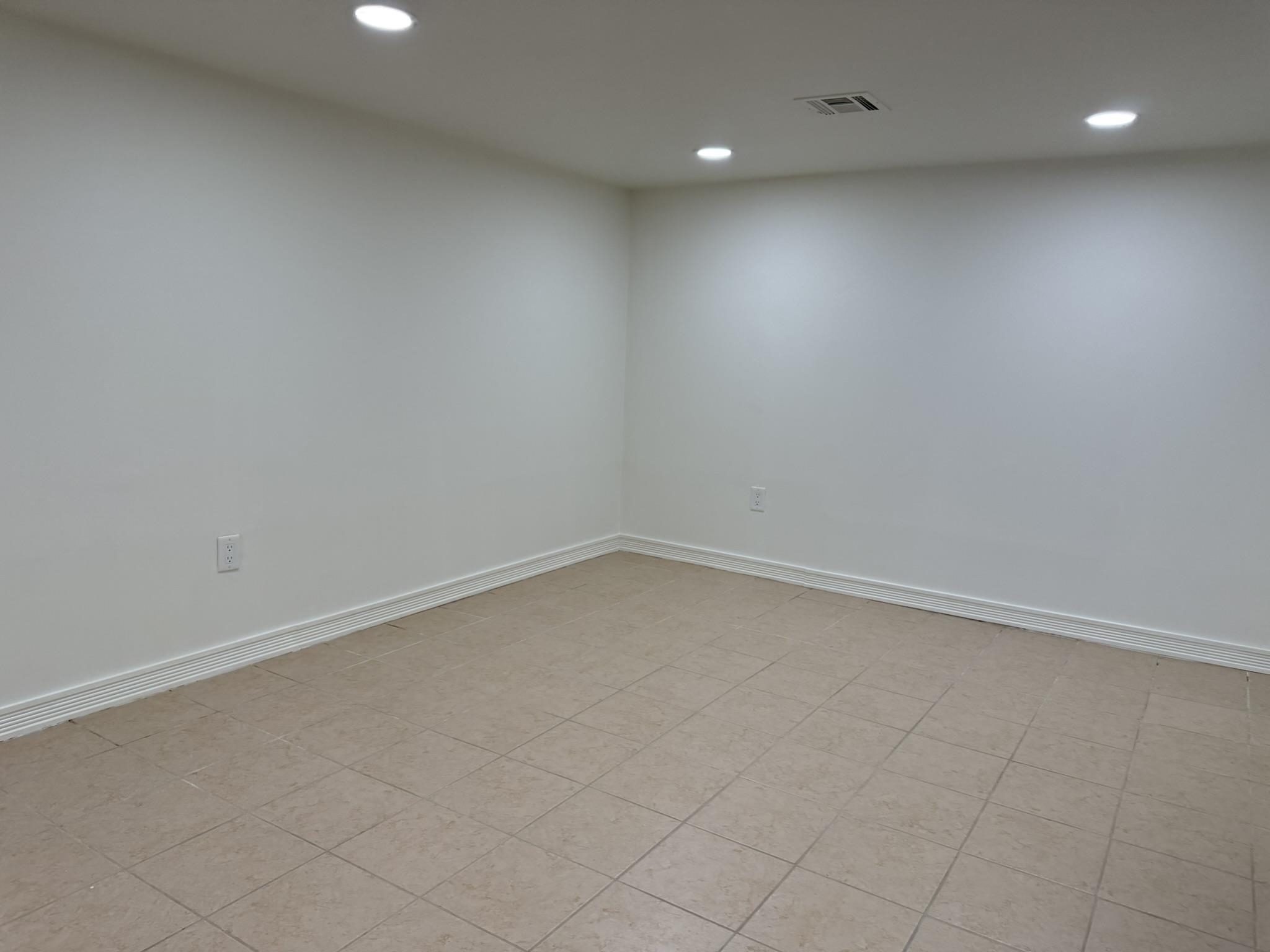 49 BELMONT AVE Unit: 1