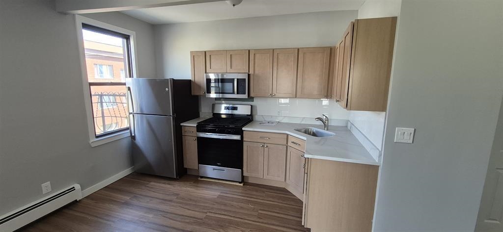 282 NEW YORK AVE Unit: 6