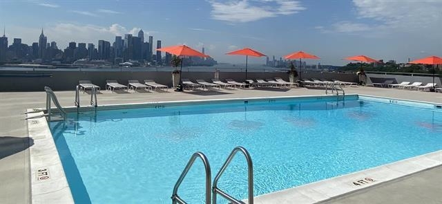 6050 BLVD EAST Unit: 10C