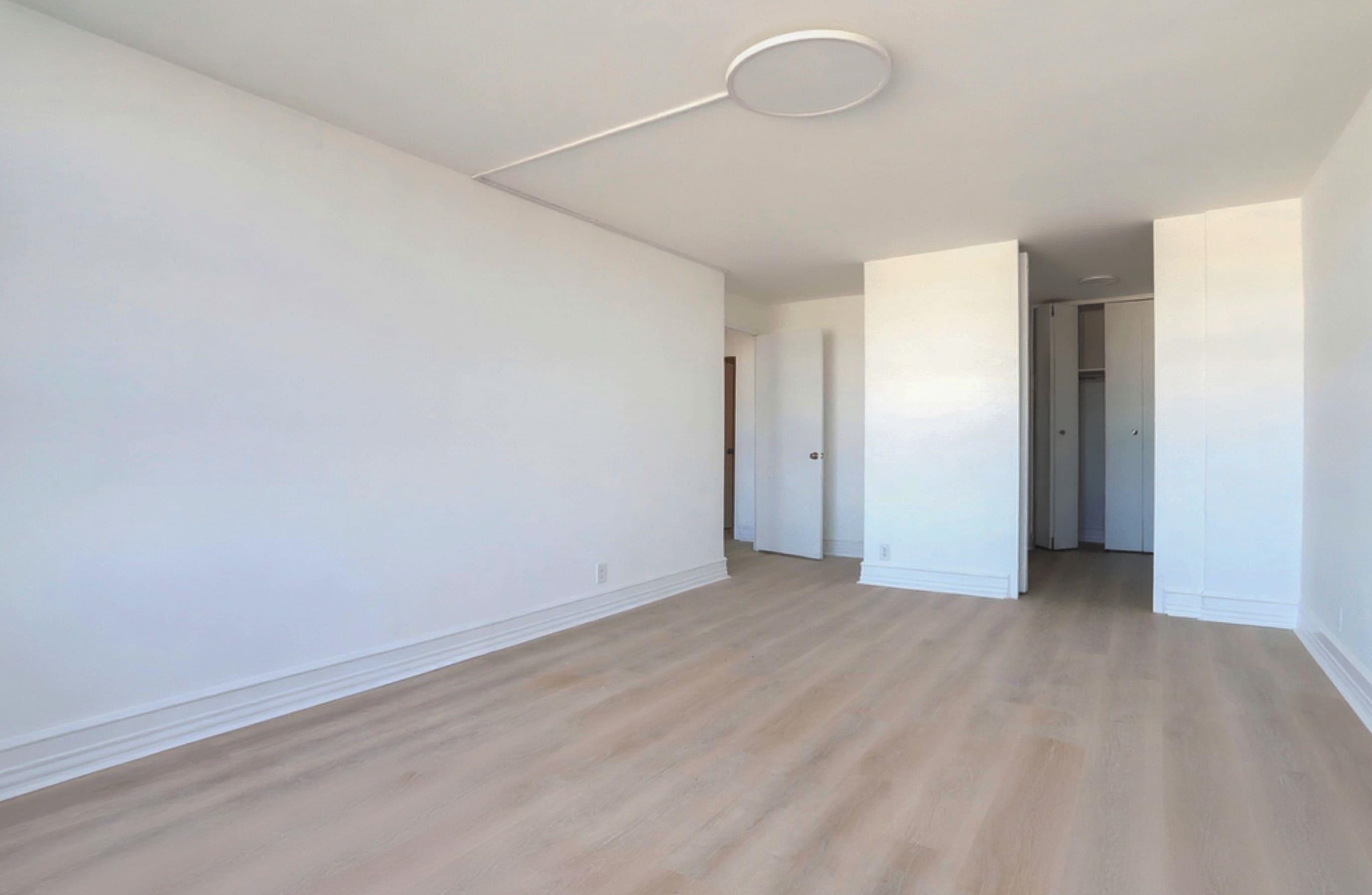 6050 BLVD EAST Unit: 10C