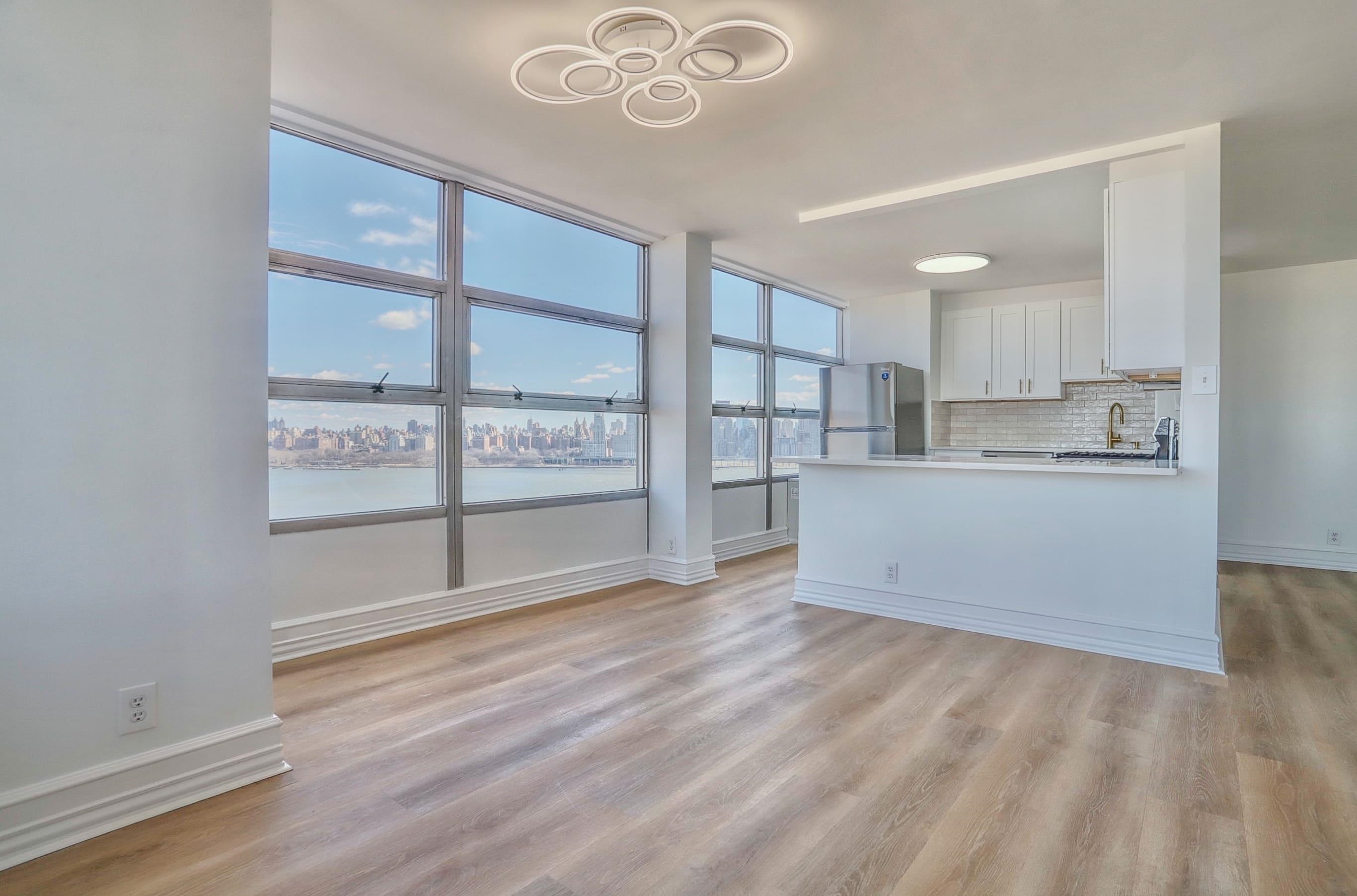 6050 BLVD EAST Unit: 10C