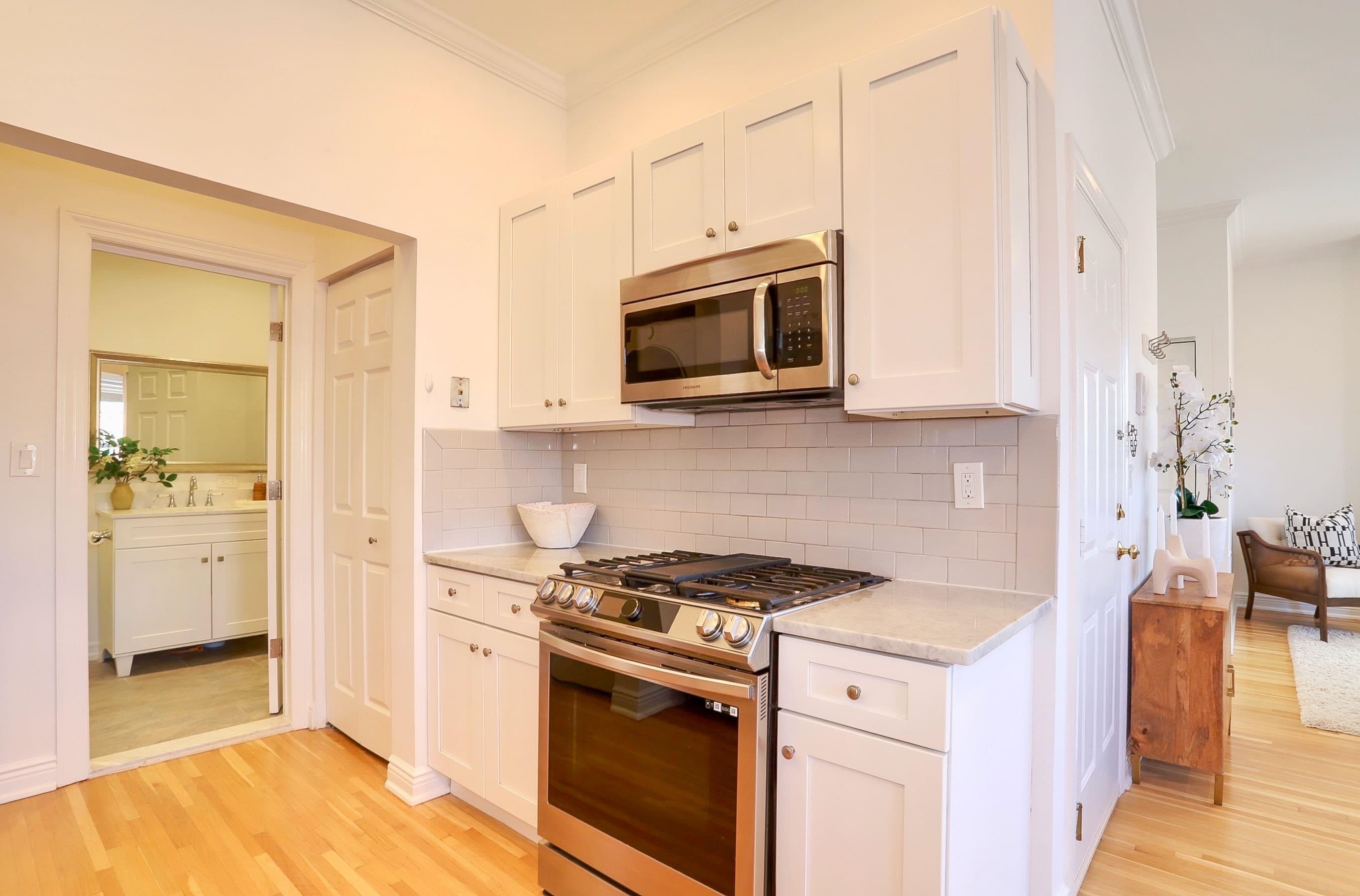 801 WILLOW AVE Unit: 5F