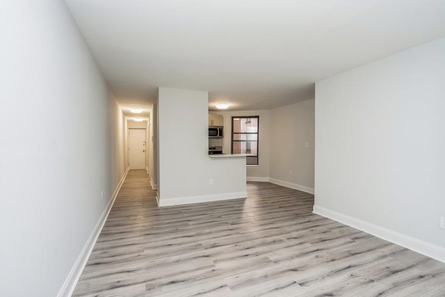 269 VARICK ST Unit: 3B