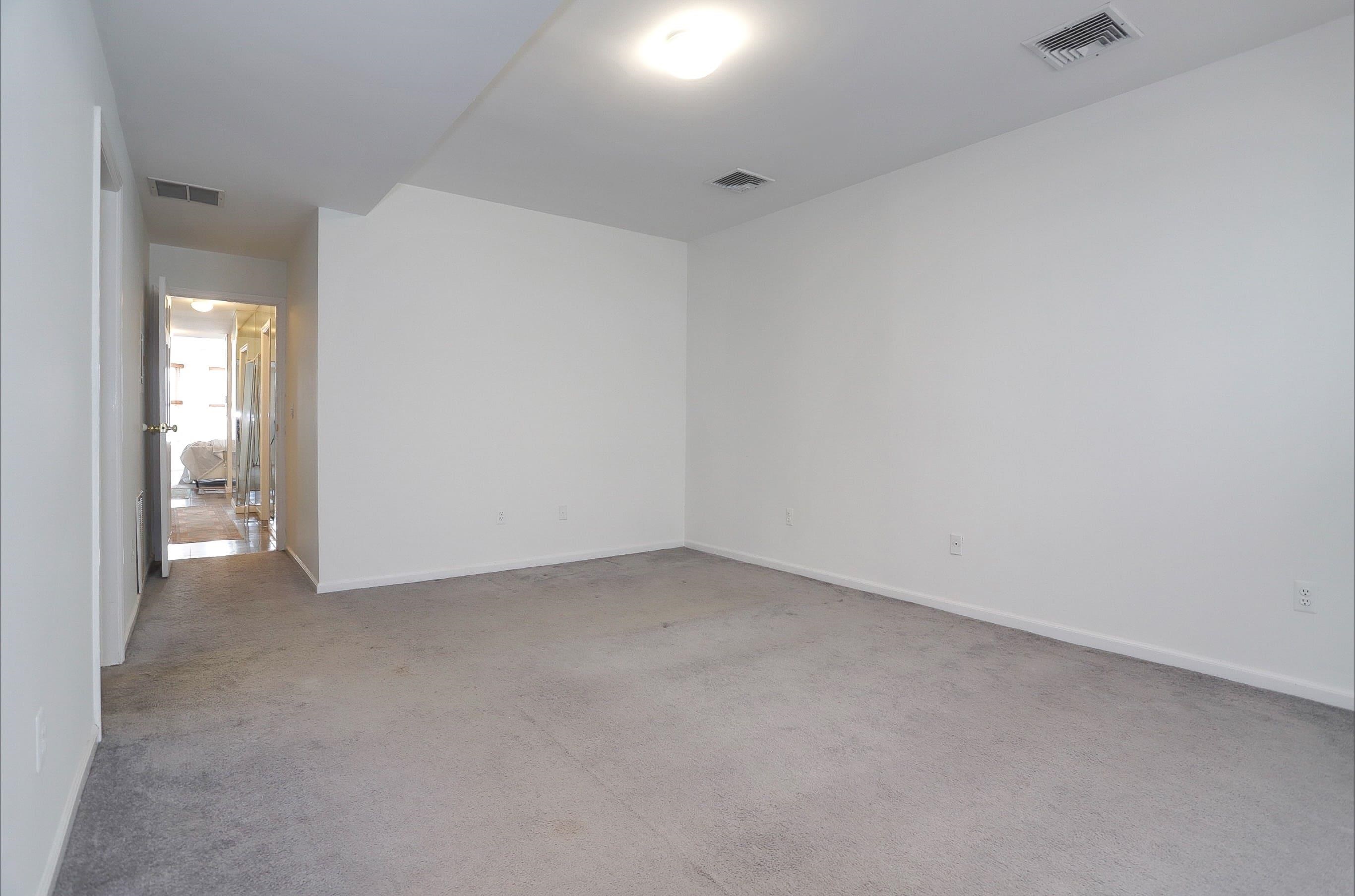 941 BLVD EAST Unit: 2B