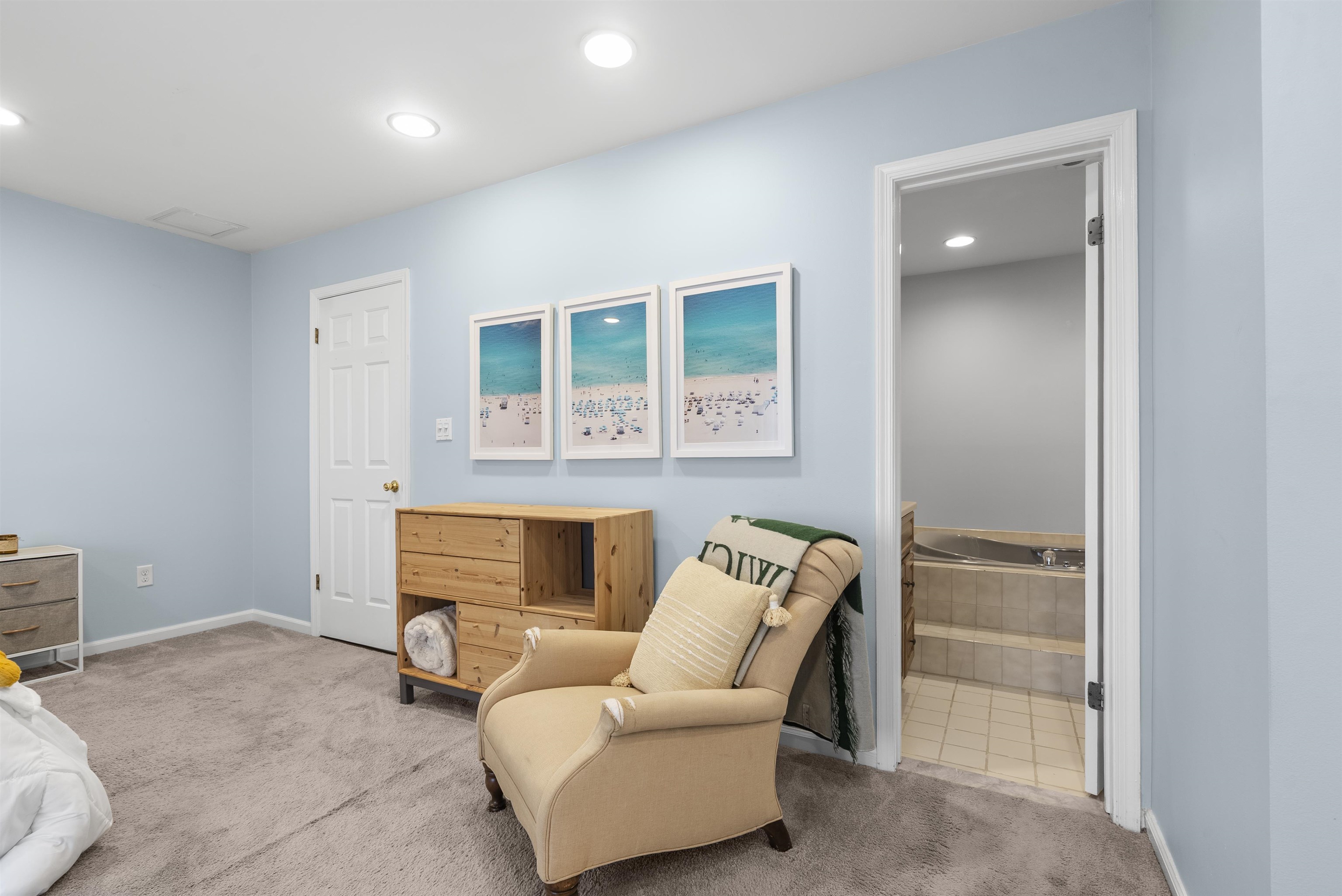 855 VALLEY BROOK AVE Unit: 2G