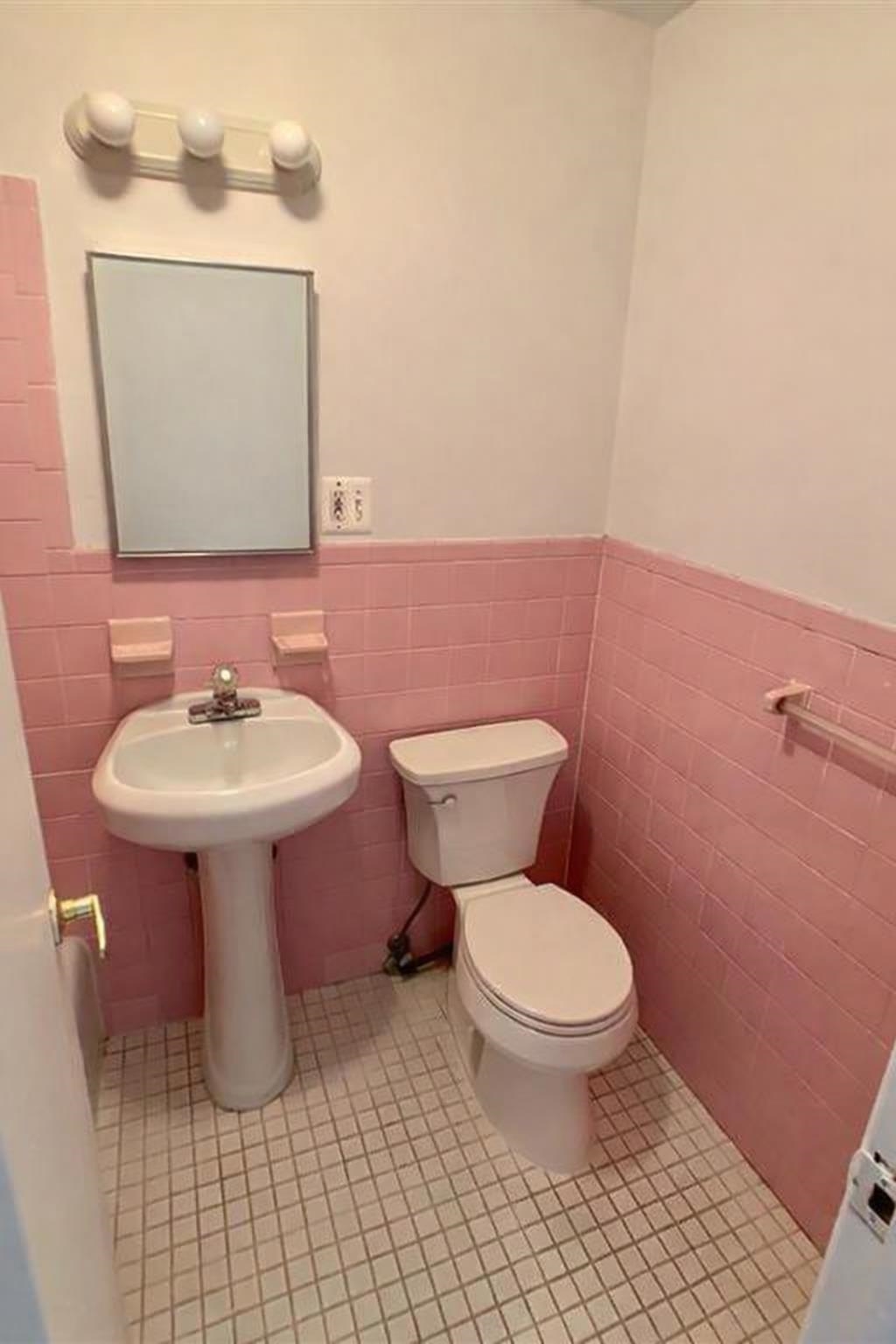 404 ADAMS ST Unit: 5