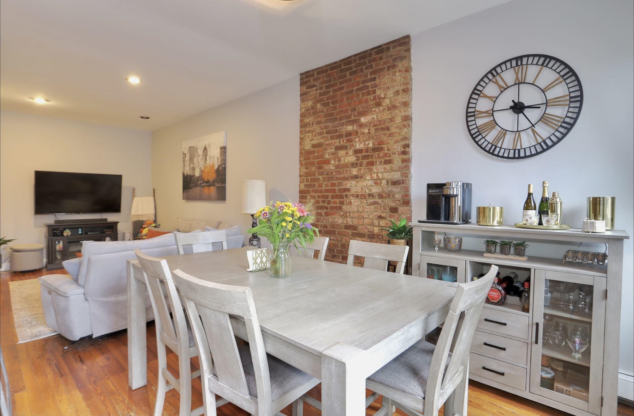635 GARDEN ST Unit: 2